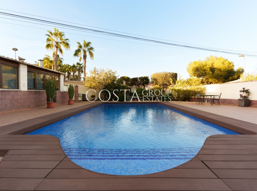 Resale - Villa -
Torrevieja - Los Balcones