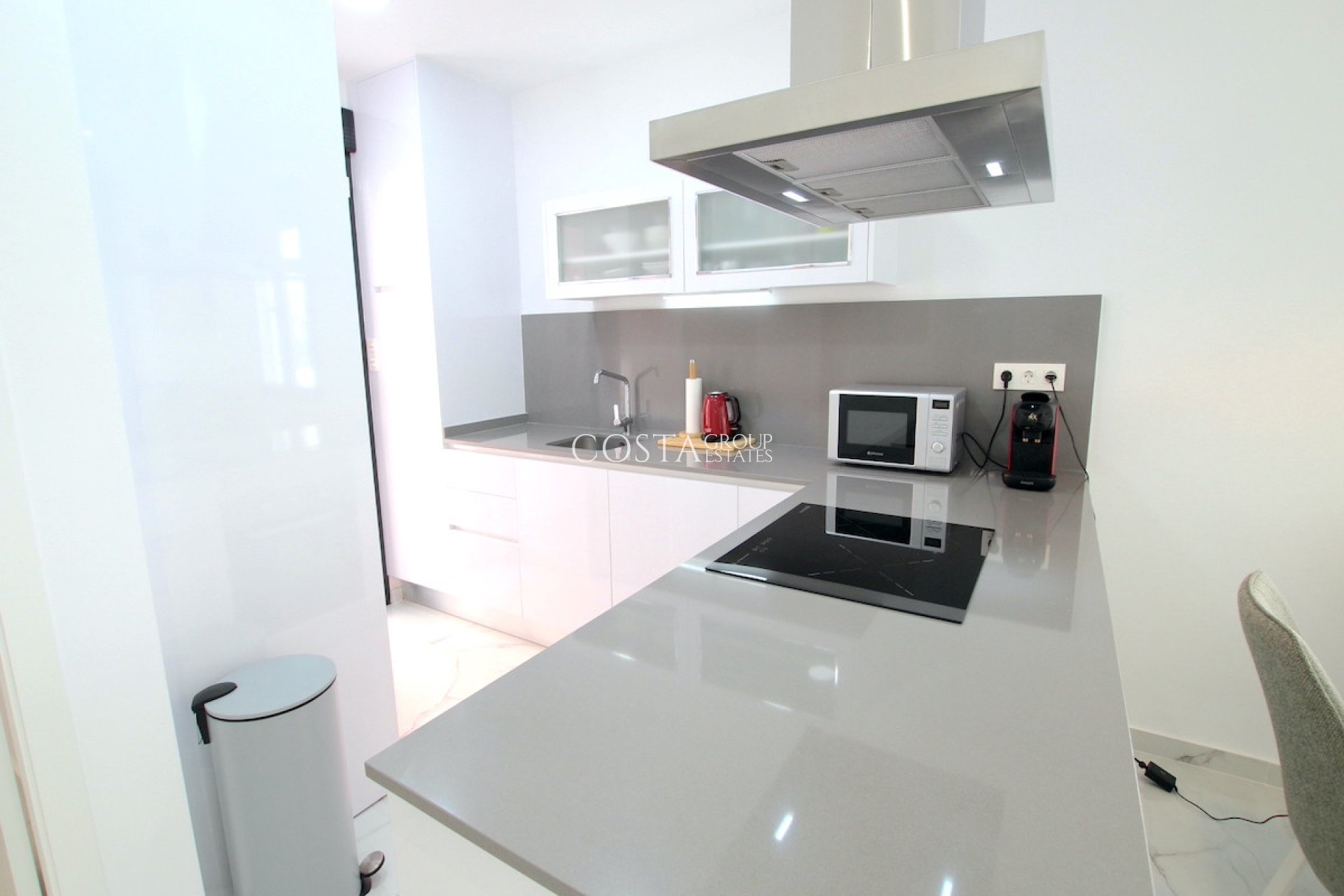 Resale - Villa -
Torrevieja - Torrevieja Centro
