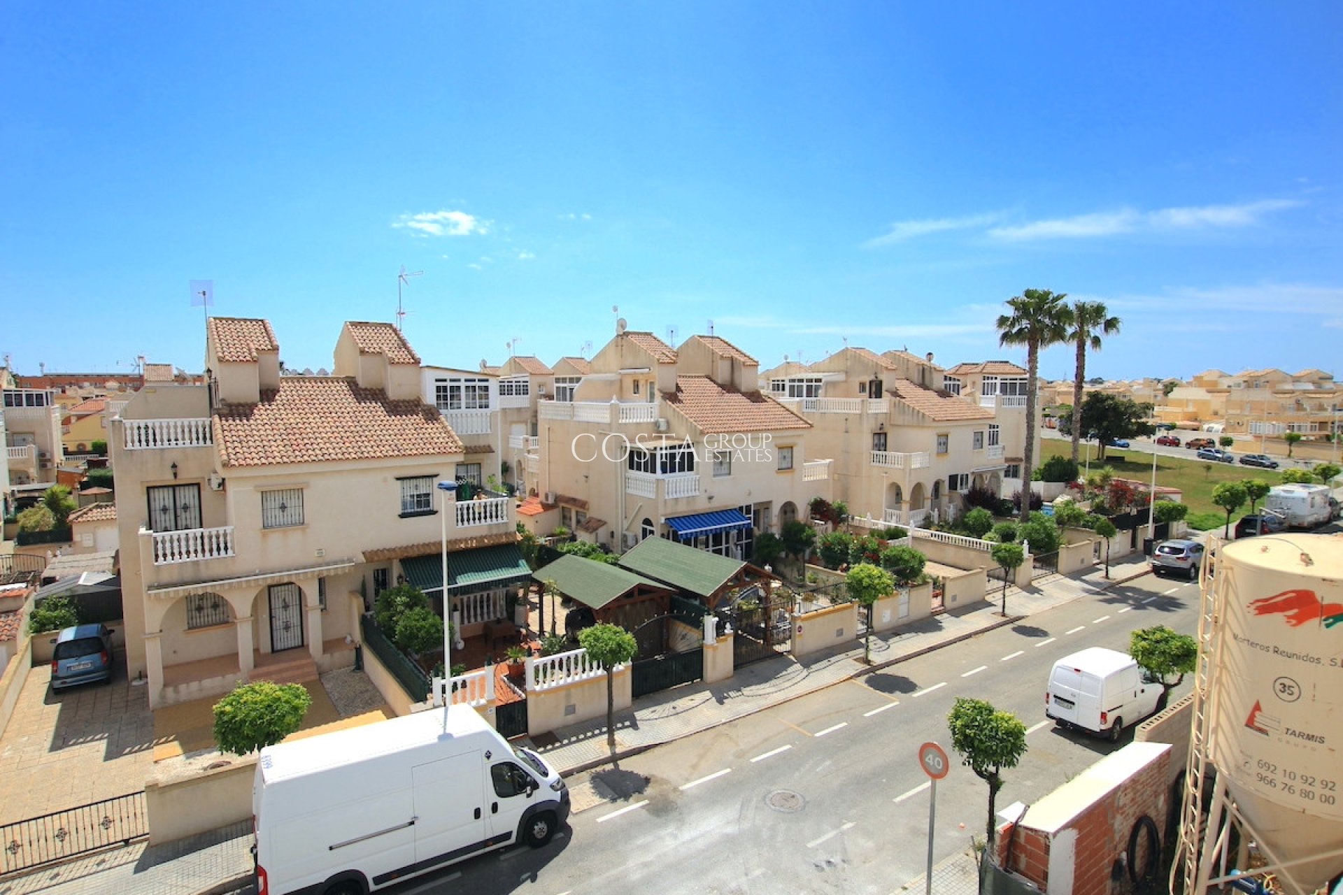 Resale - Villa -
Torrevieja - Torrevieja Centro