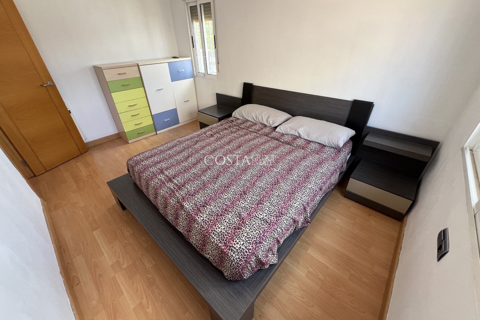 Resale - Villa -
Torrevieja - Torrevieja Centro