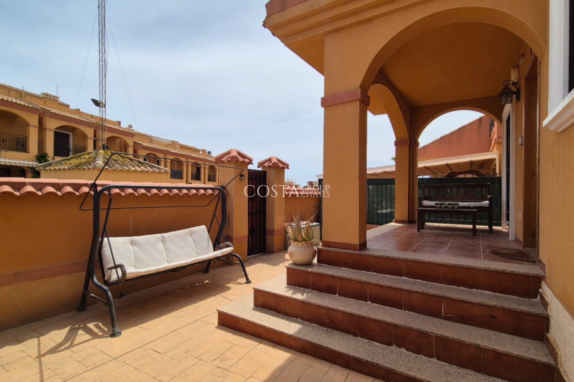 Resale - Villa -
Torrevieja - Torrevieja Centro