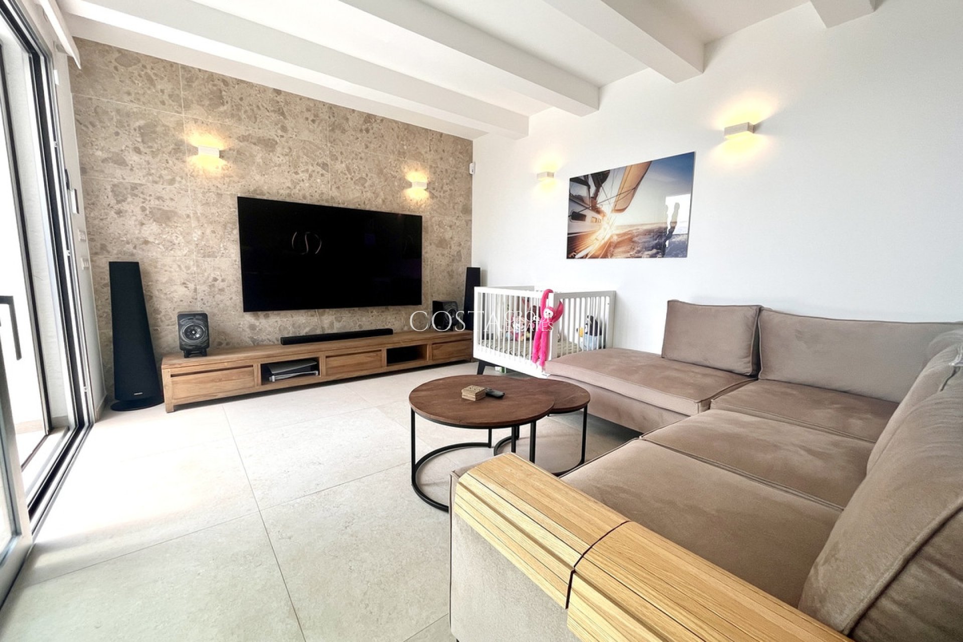 Resale - Villa -
Torrevieja - Torrevieja Centro
