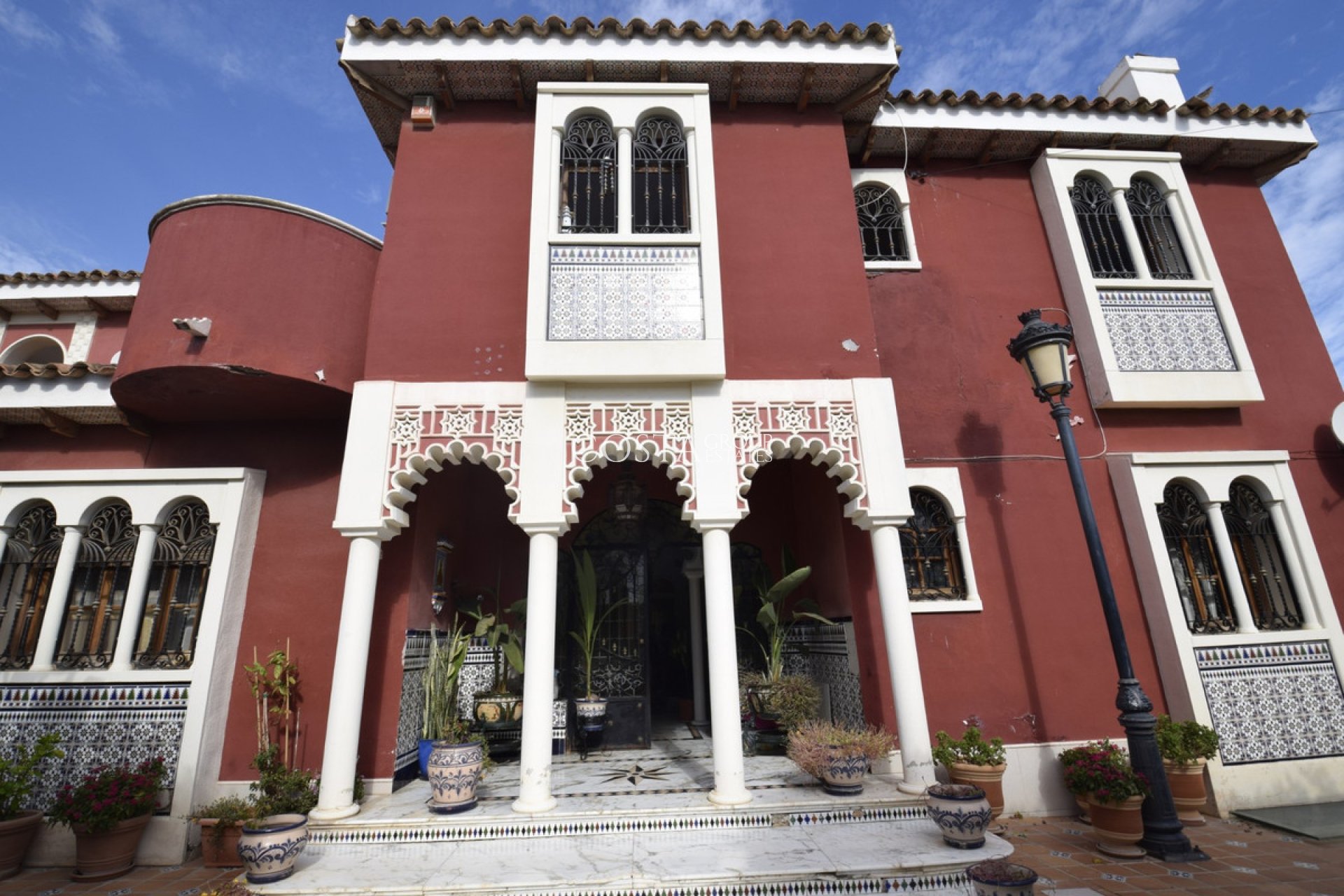 Resale - Villa -
Torrevieja - Torrevieja Centro