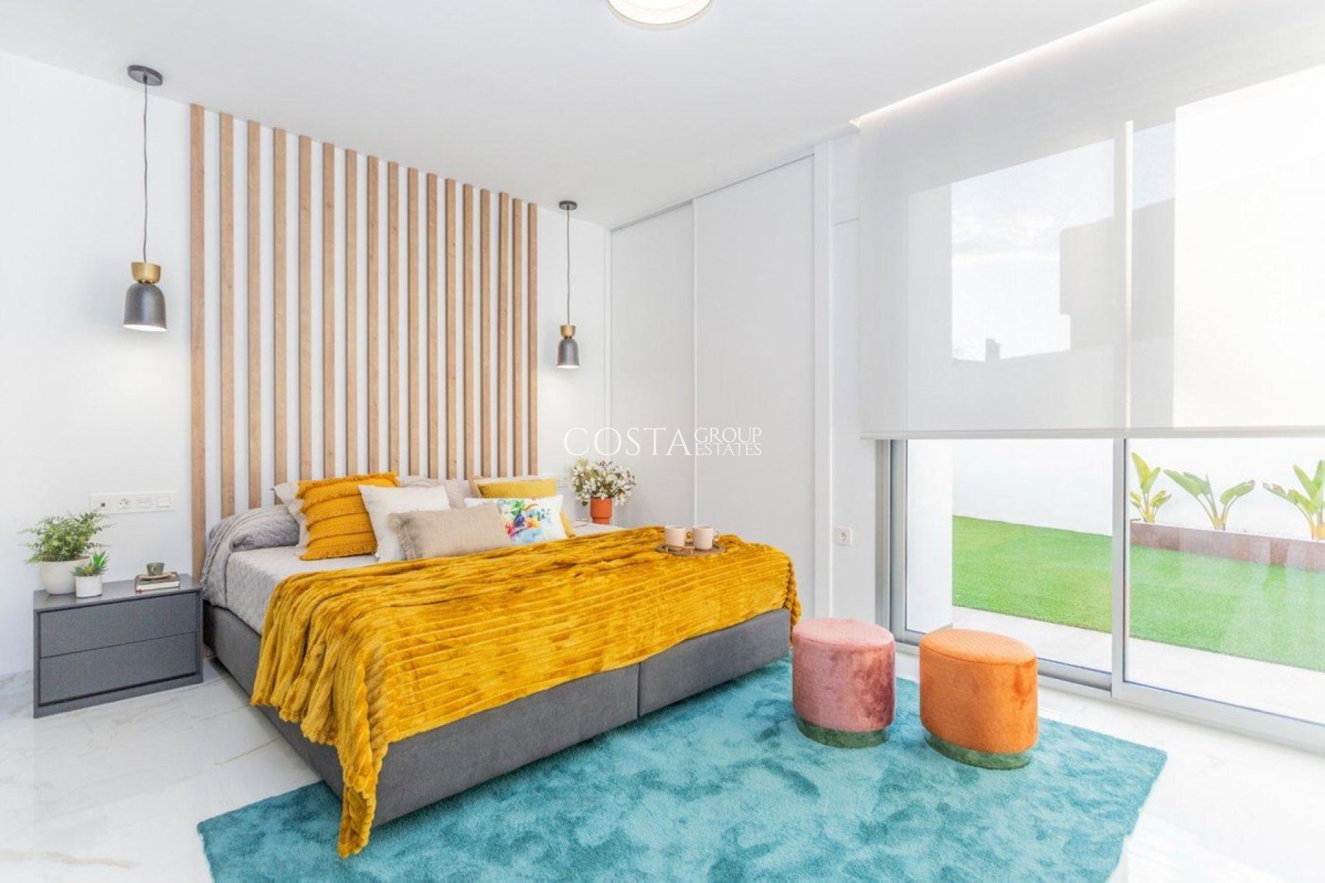 Resale - Villa -
Torrevieja - Torrevieja Centro