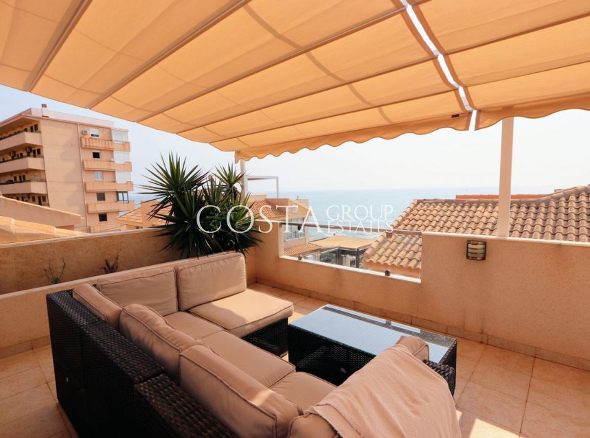 Resale - Villa -
Torrevieja - Torrevieja Centro