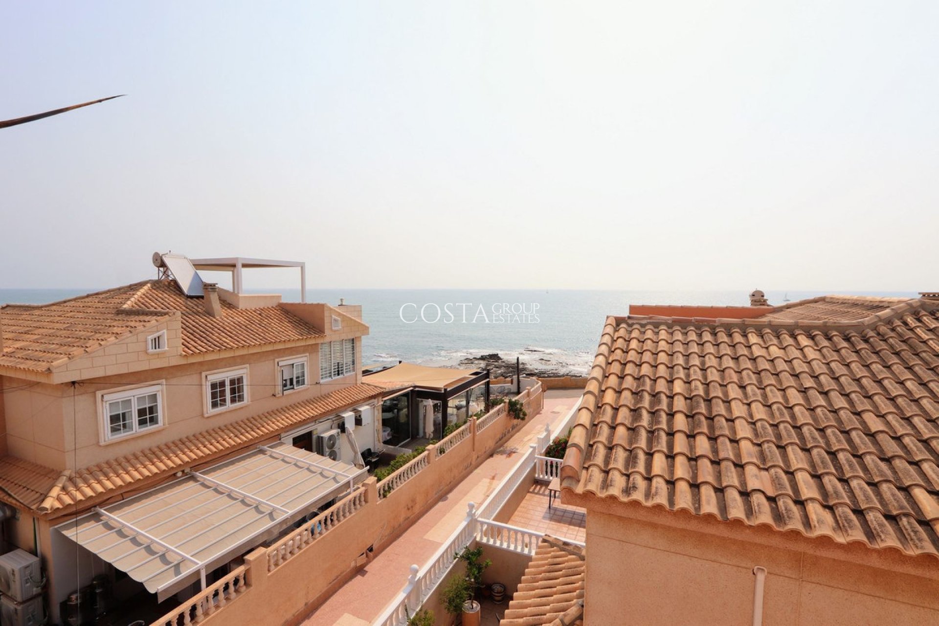 Resale - Villa -
Torrevieja - Torrevieja Centro