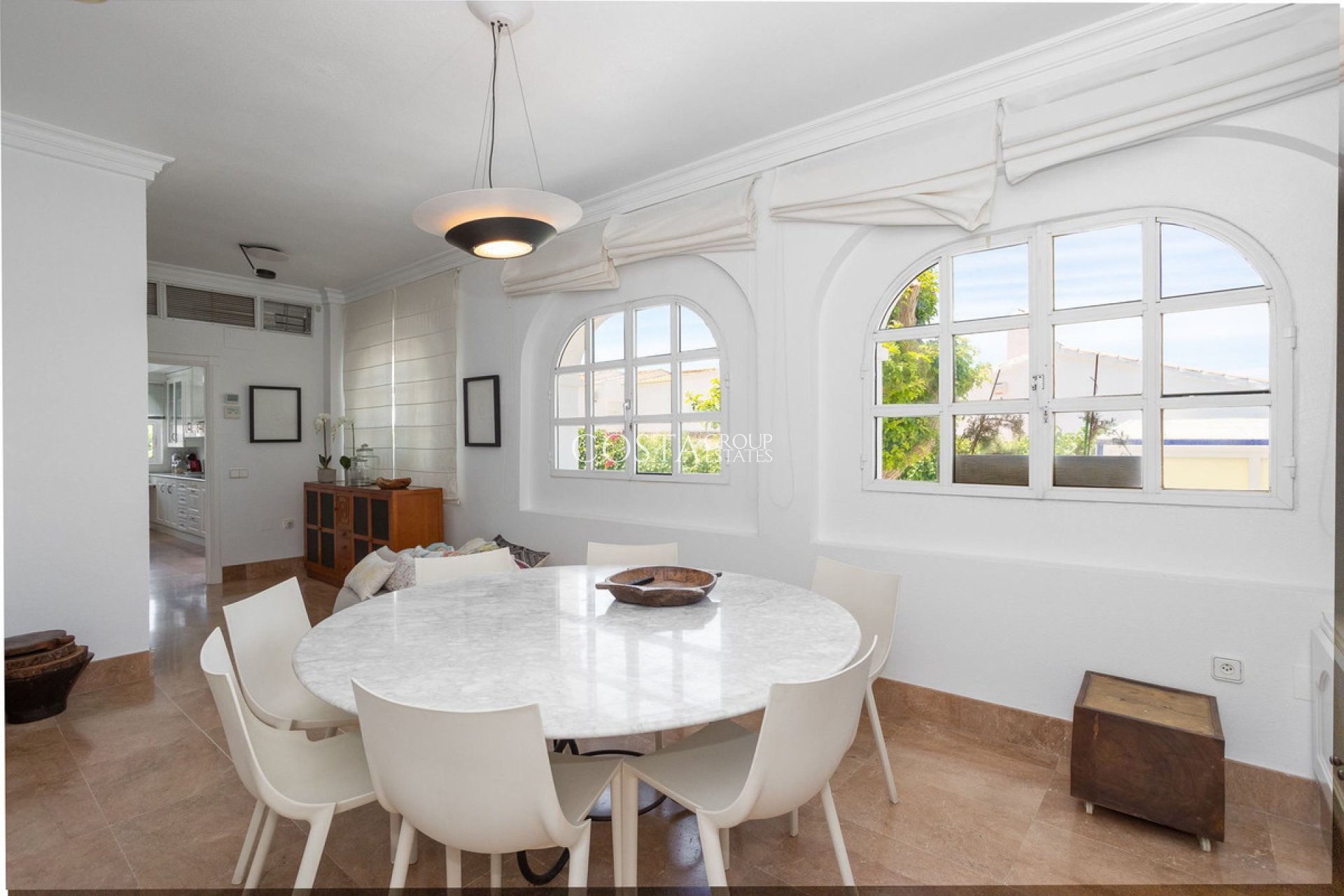 Resale - Villa -
Torrevieja - Torrevieja Centro