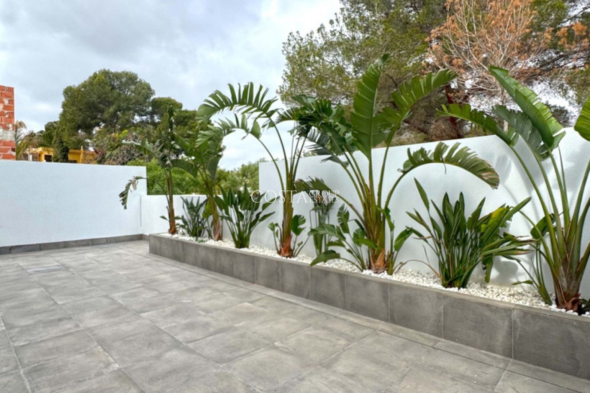 Resale - Villa -
Torrevieja