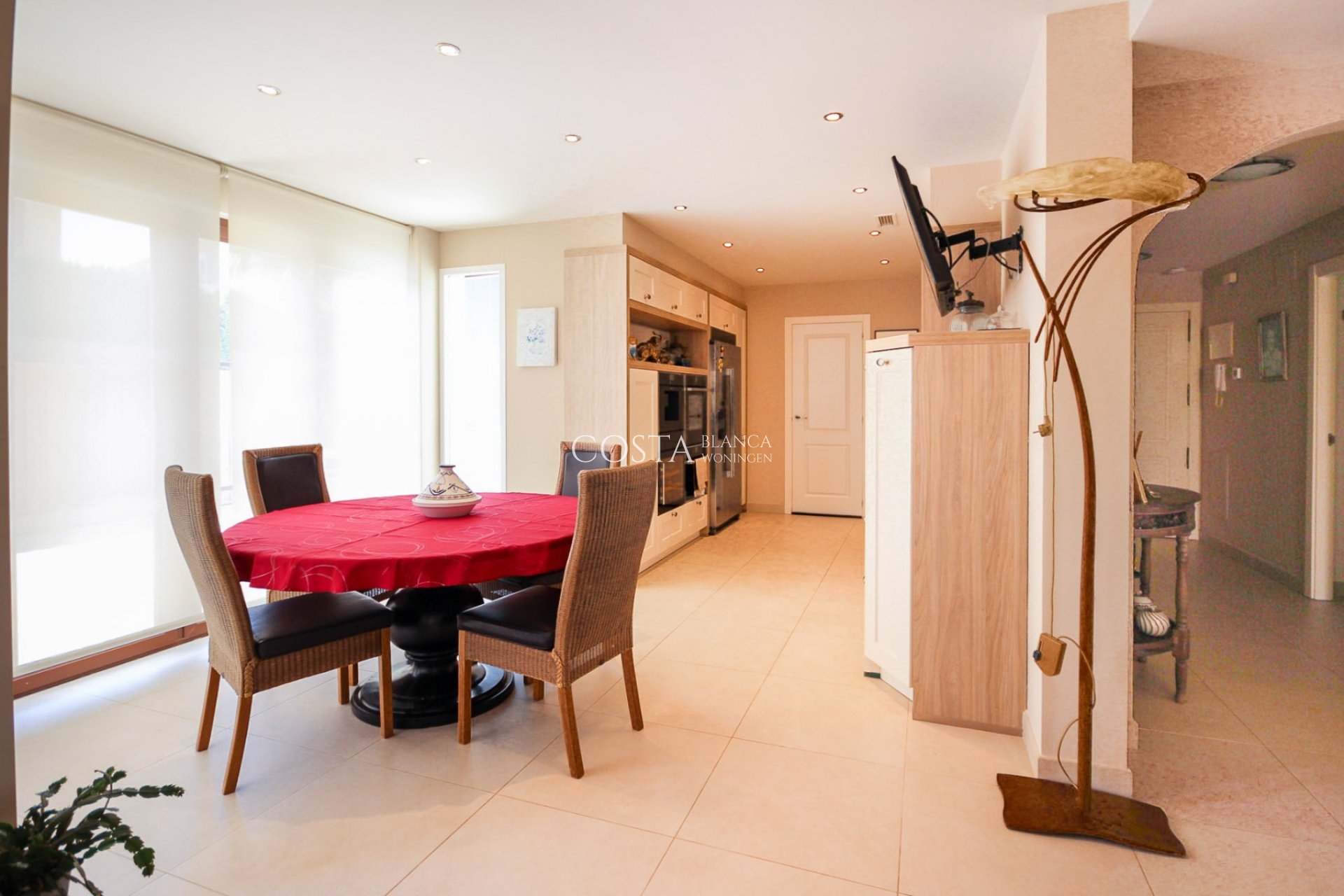 Resale - Villa -
Villajoyosa