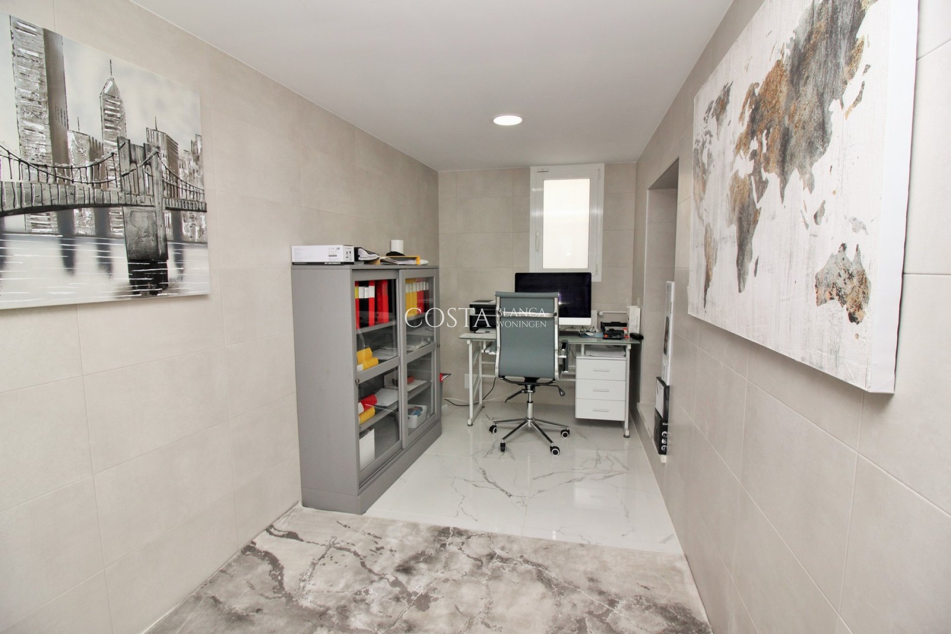 Resale - Villa -
Villamartín