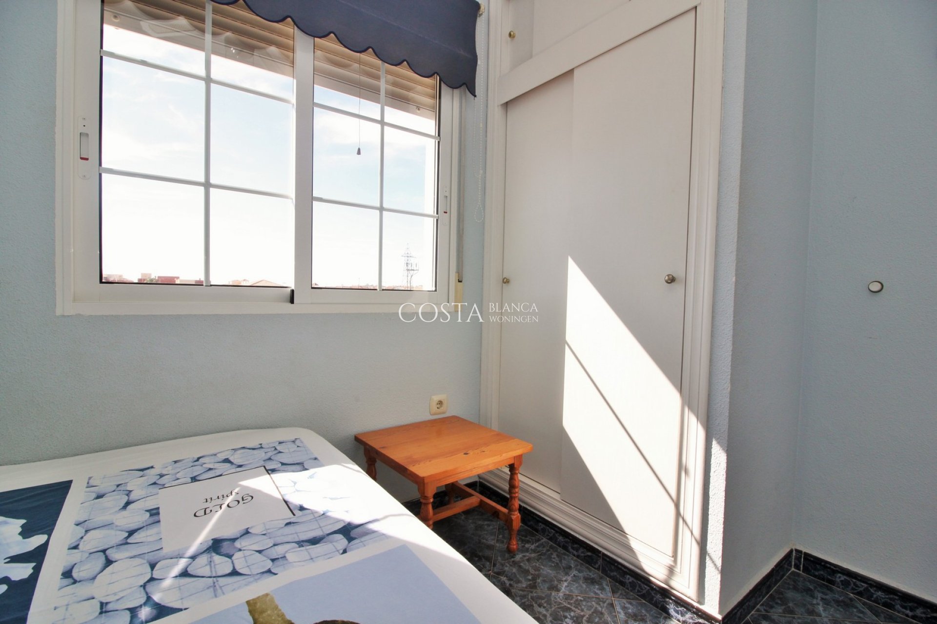 Resale - Villa -
Villamartín
