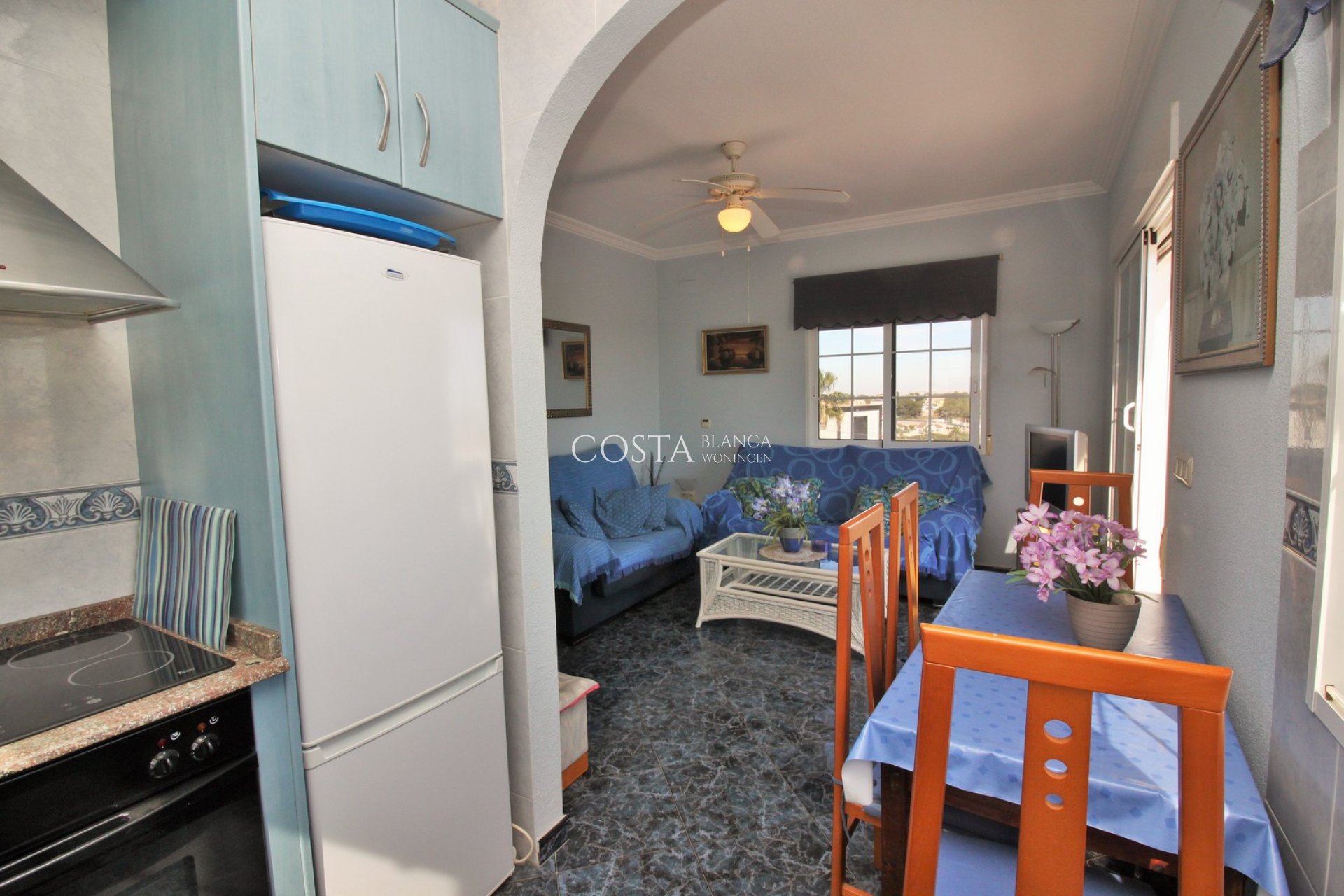 Resale - Villa -
Villamartín