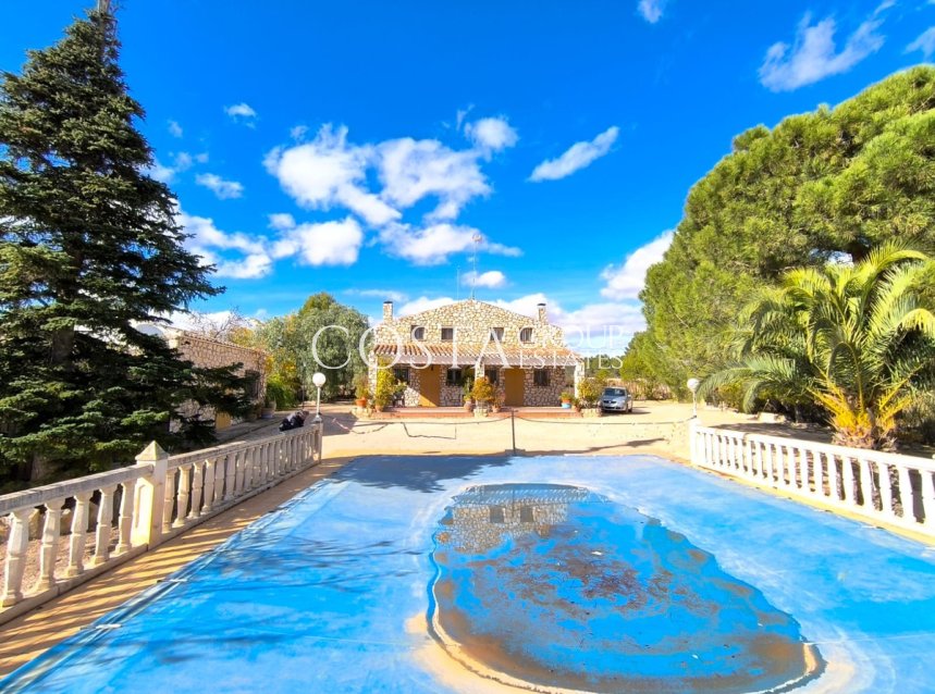 Resale - Villa -
Yecla - Yecla Centro