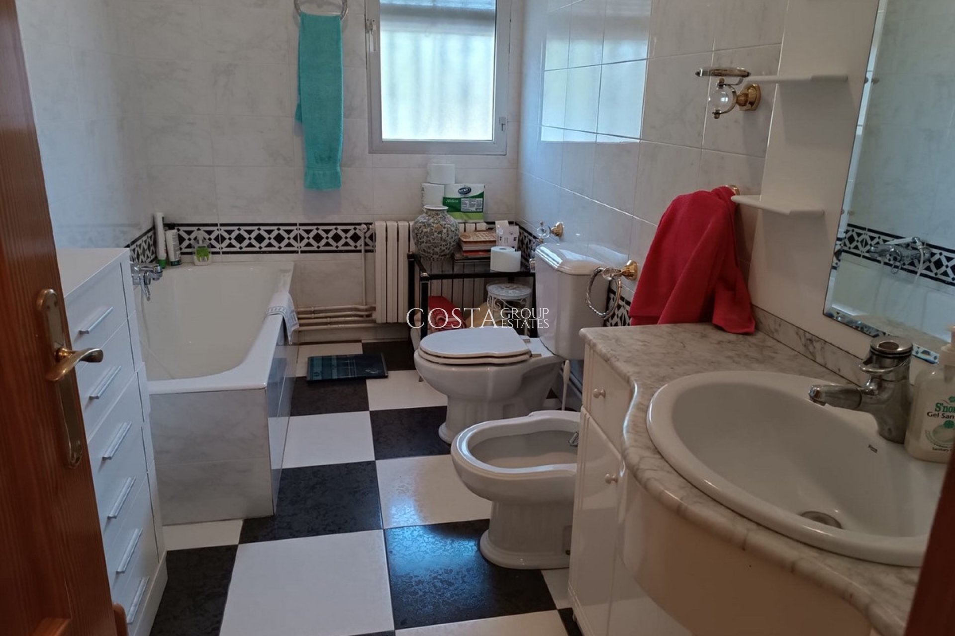 Resale - Villa -
Yecla - Yecla Centro