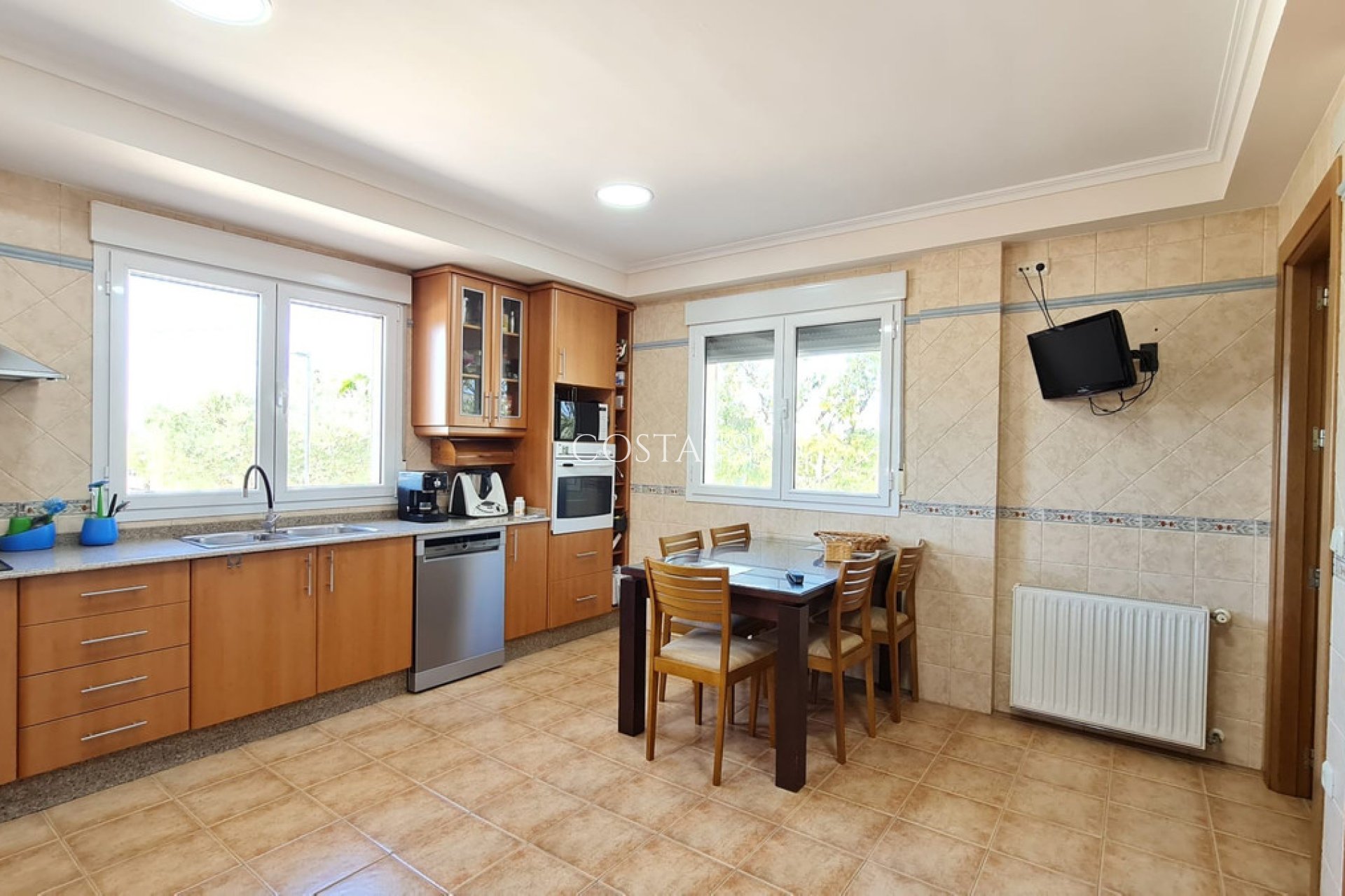 Resale - Villa -
Yecla - Yecla Centro