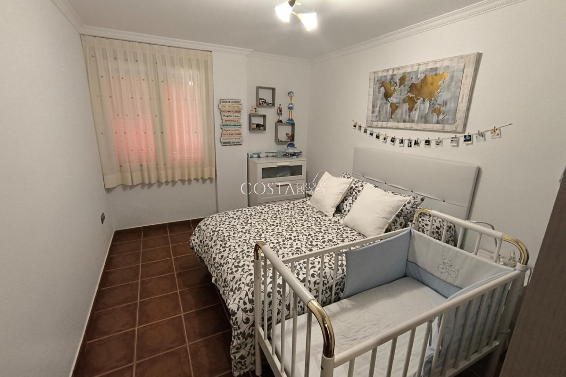 Resale - Villa -
Yecla - Yecla Centro