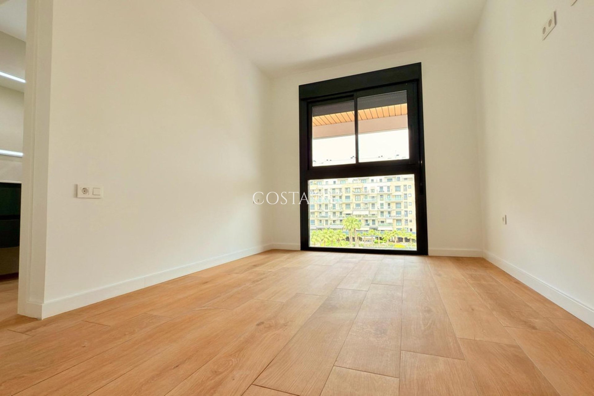 Revente - Apartments -
Alicante - Alicante Centro