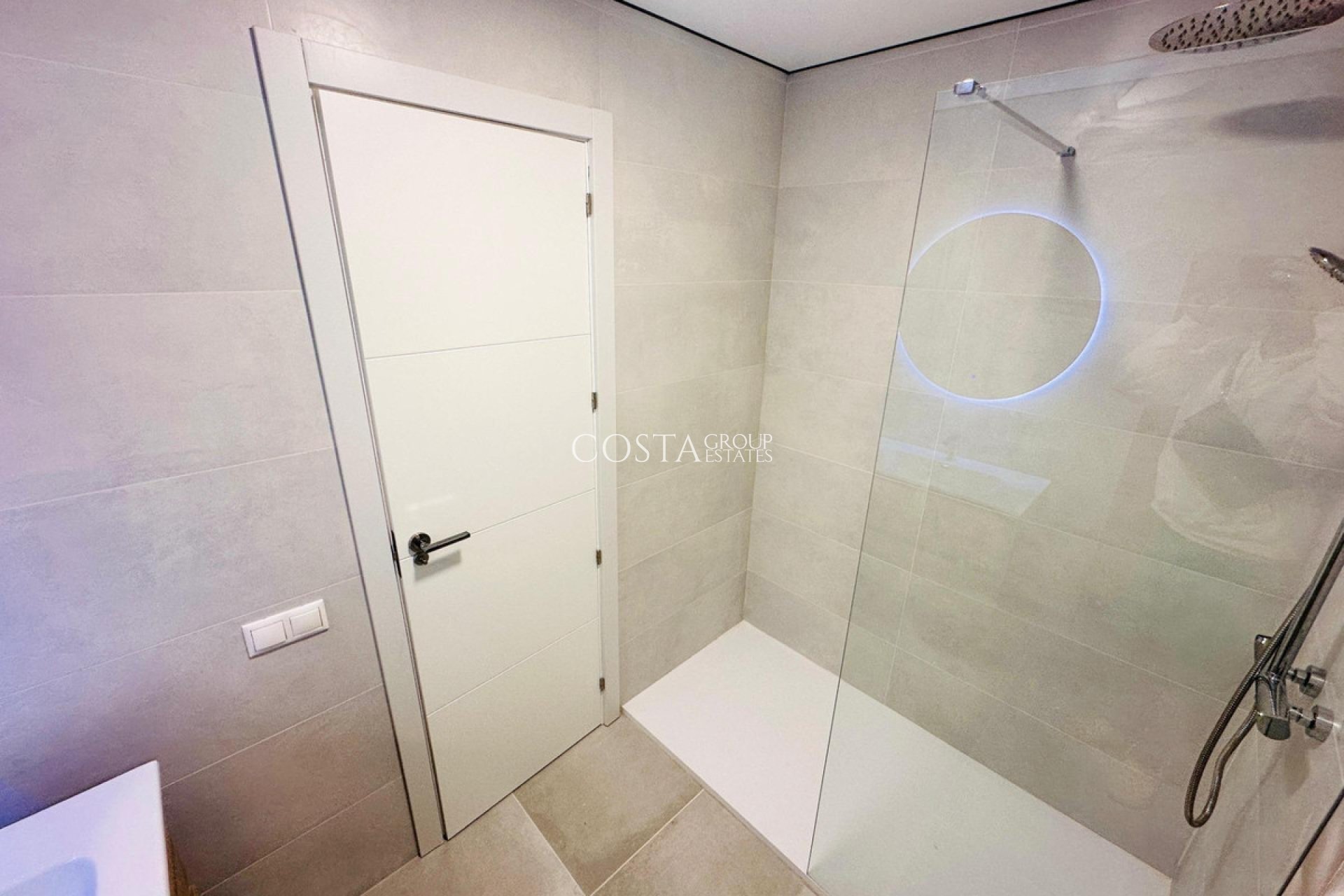 Revente - Apartments -
Alicante - Alicante Centro