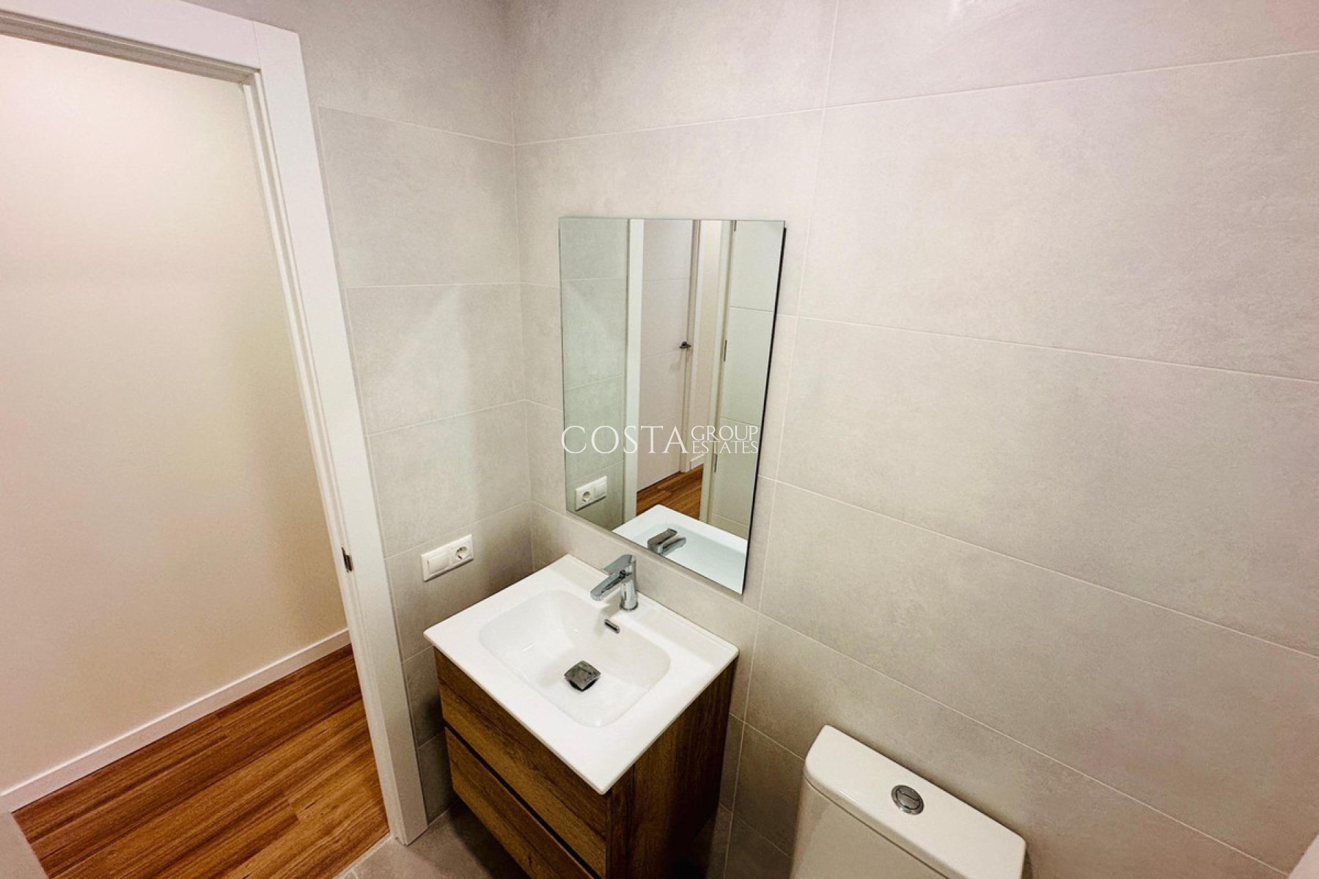 Revente - Apartments -
Alicante - Alicante Centro