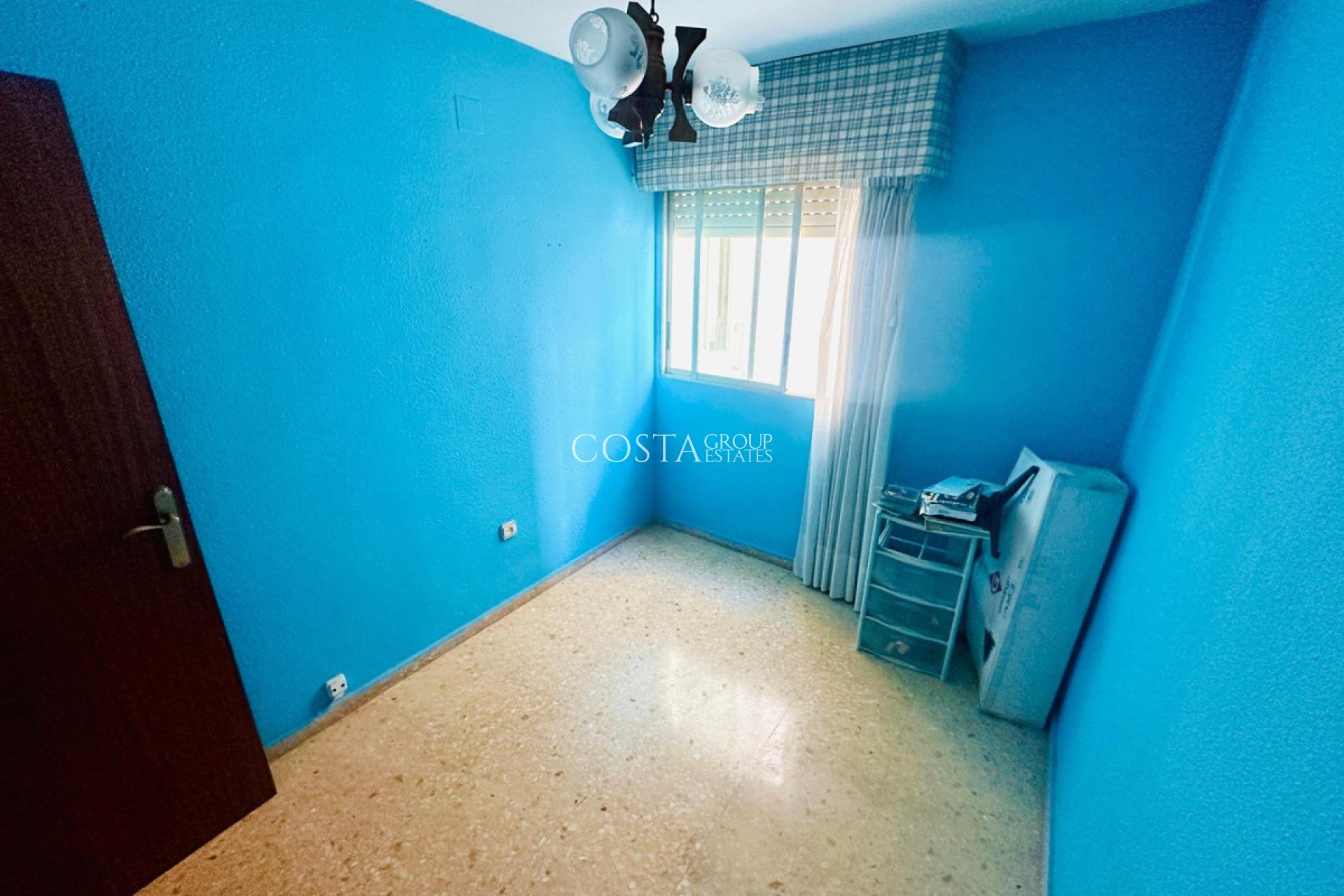 Revente - Apartments -
Alicante - Alicante Centro