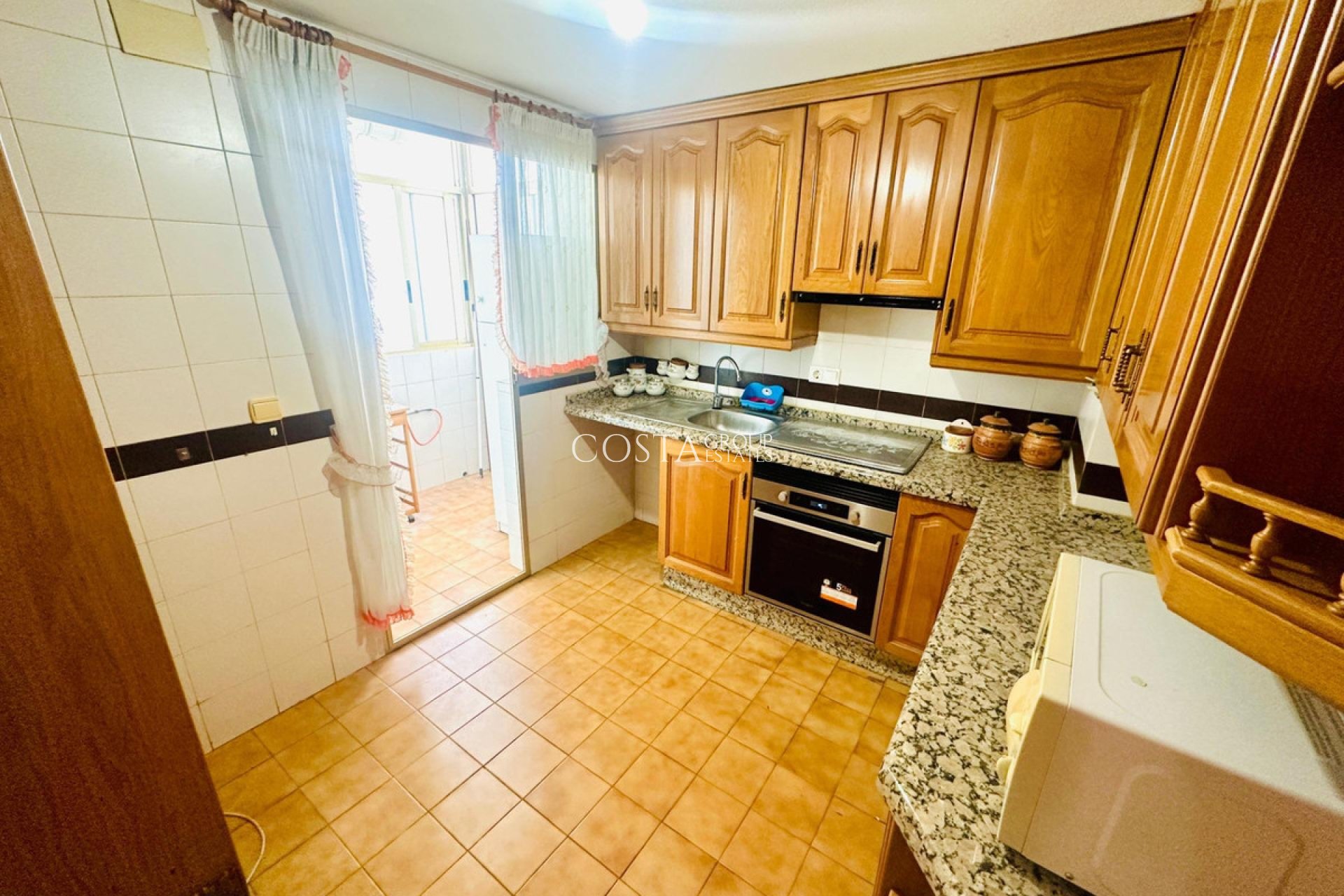 Revente - Apartments -
Alicante - Alicante Centro