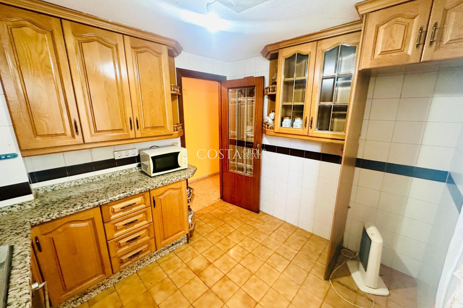 Revente - Apartments -
Alicante - Alicante Centro