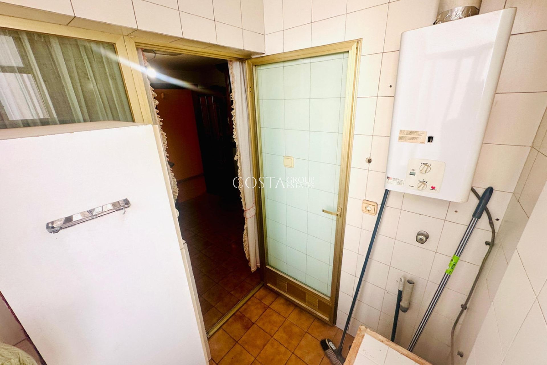 Revente - Apartments -
Alicante - Alicante Centro