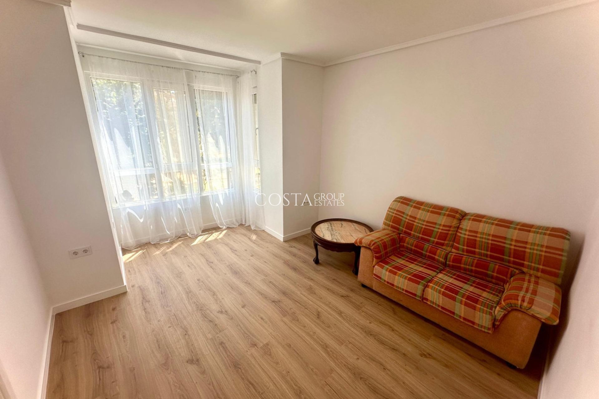 Revente - Apartments -
Alicante - Alicante Centro