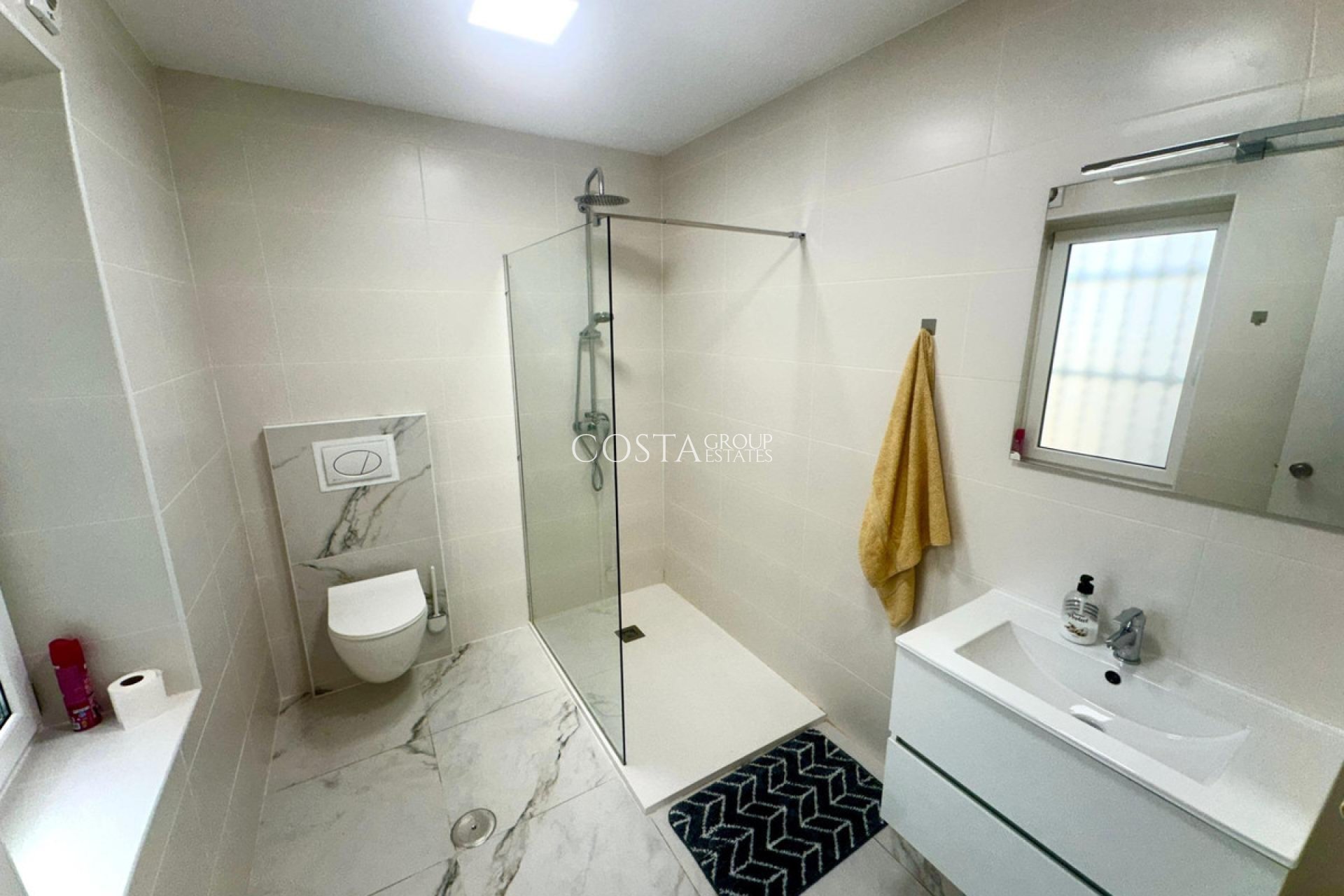 Revente - Apartments -
Alicante - Alicante Centro