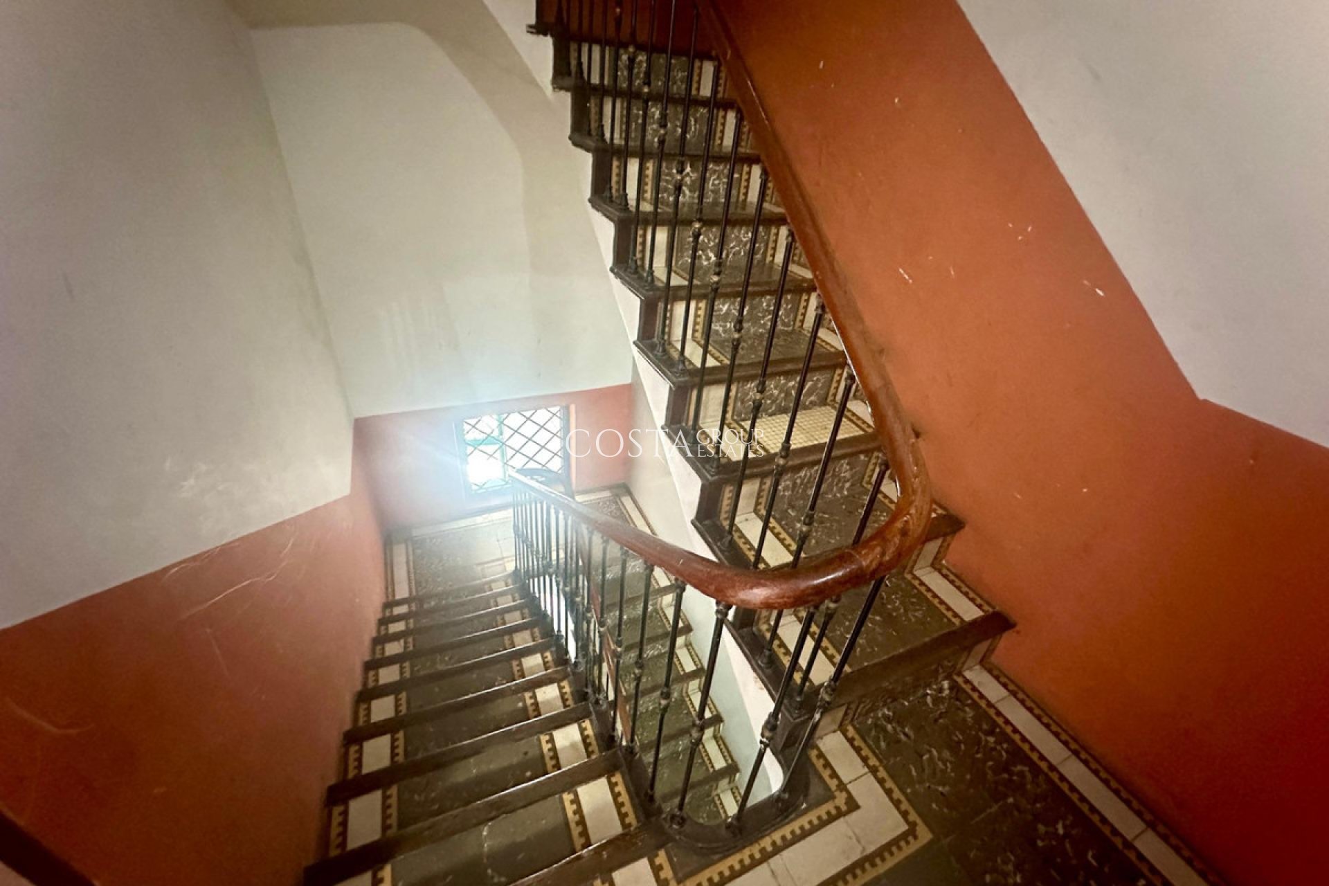 Revente - Apartments -
Alicante - Alicante Centro