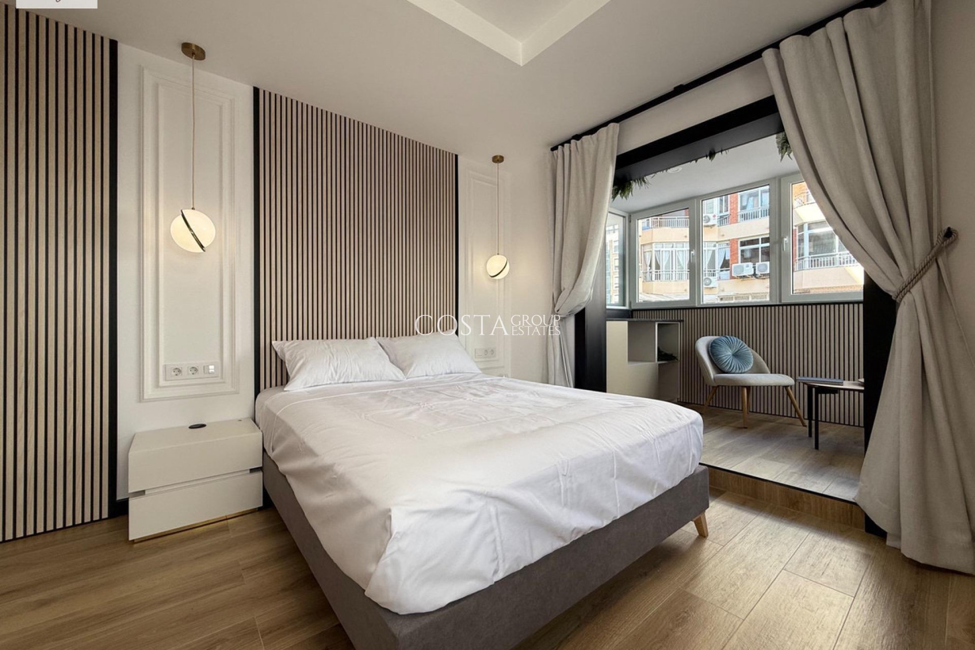 Revente - Apartments -
Alicante - Alicante Centro