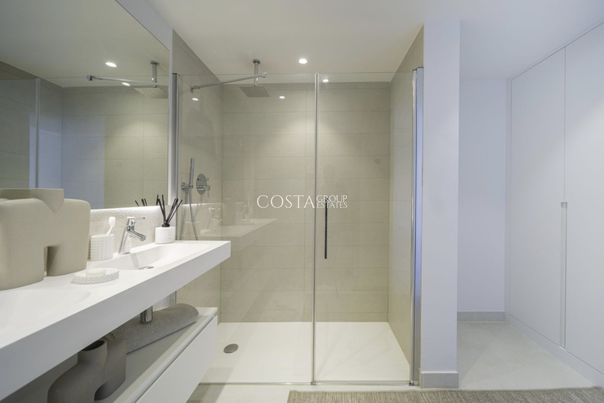 Revente - Apartments -
Alicante - Alicante Centro