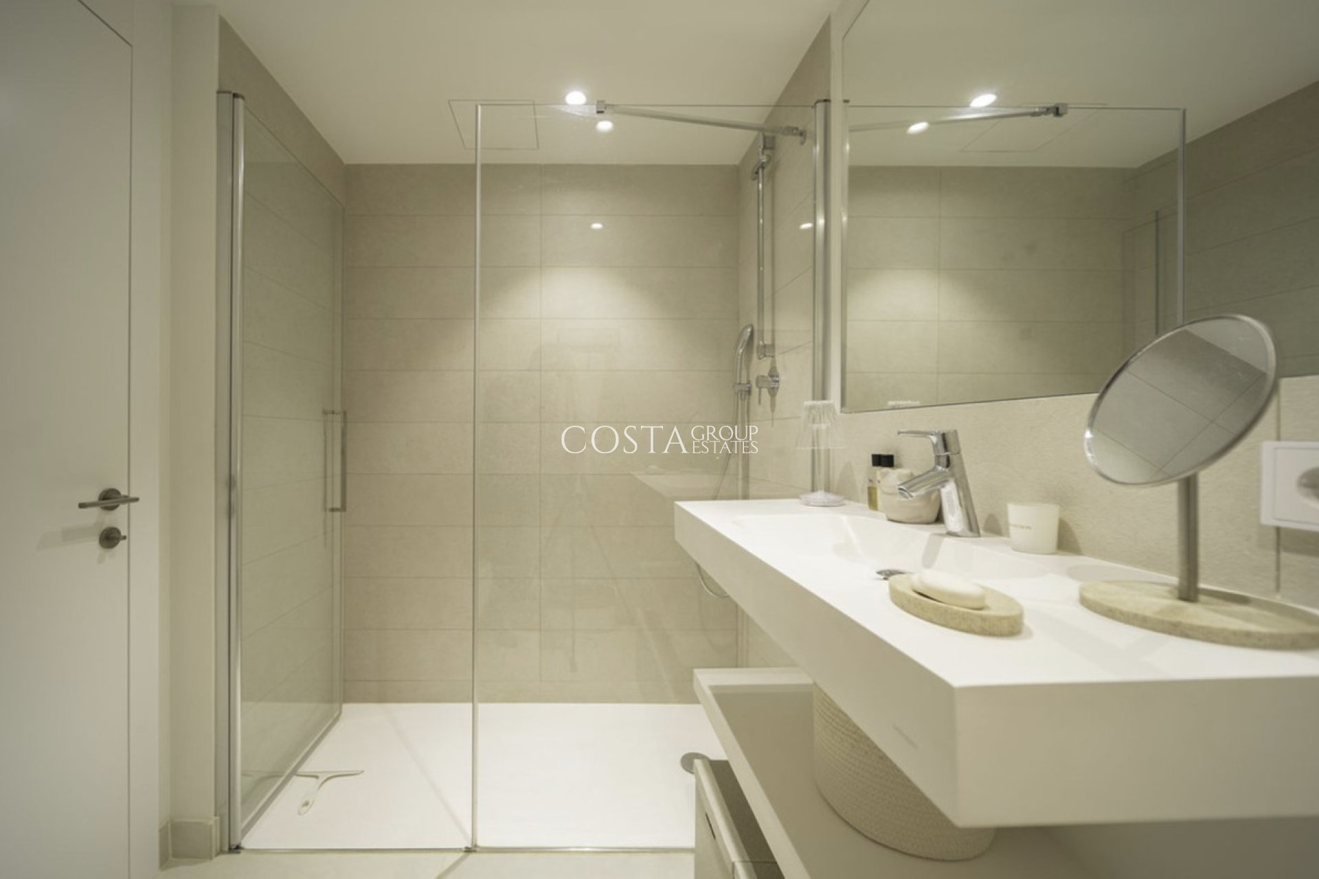 Revente - Apartments -
Alicante - Alicante Centro
