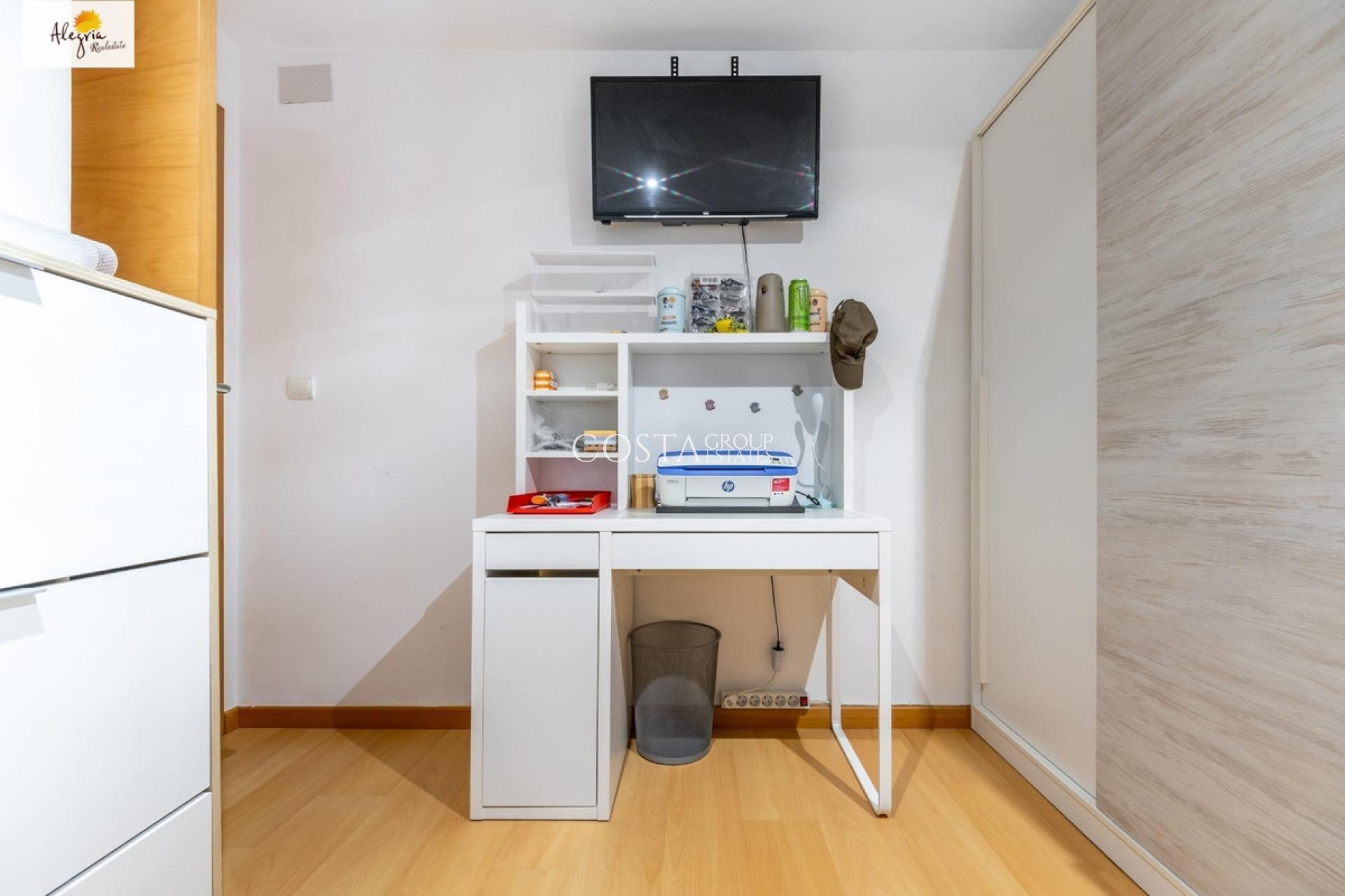 Revente - Apartments -
Alicante - Alicante Centro