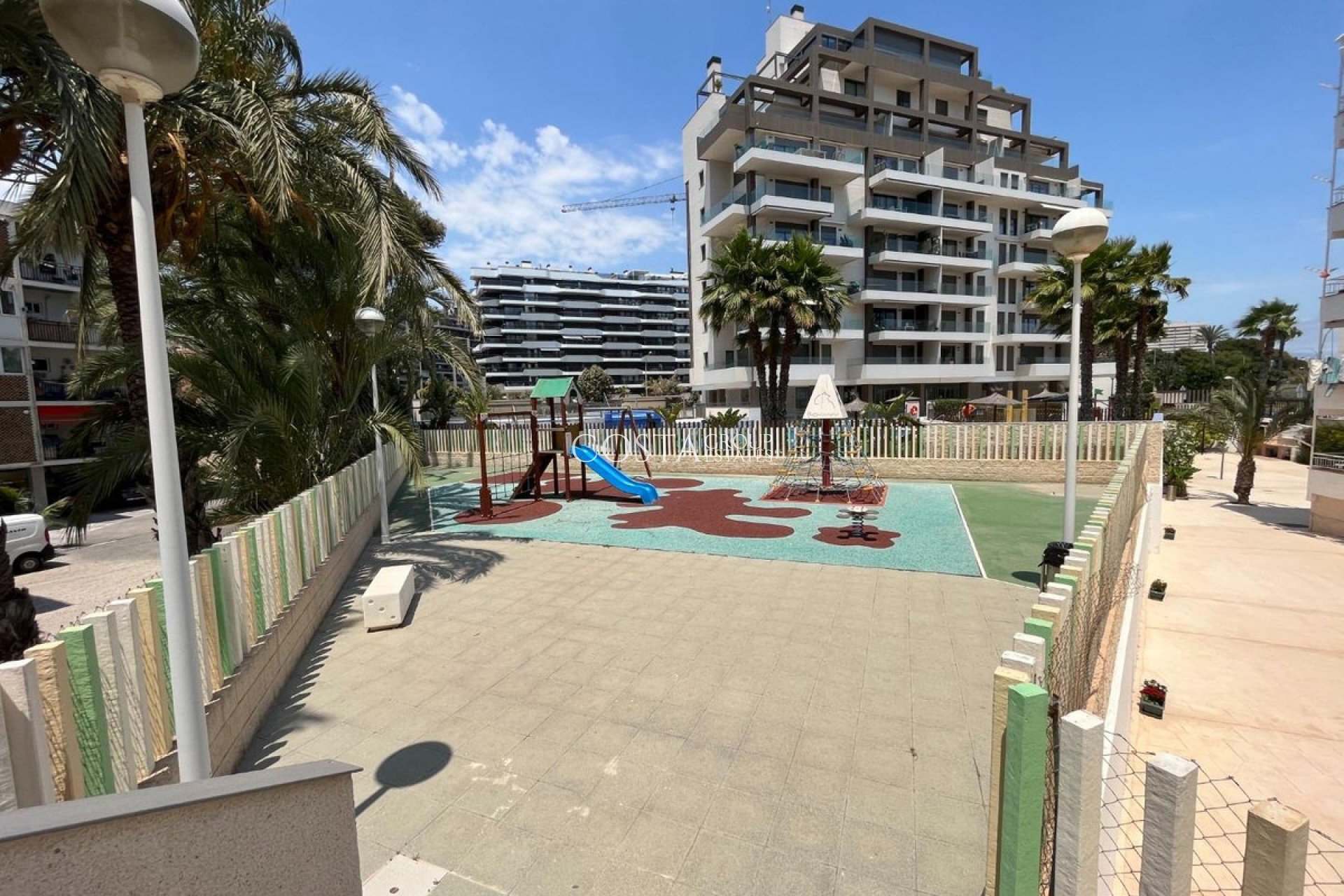Revente - Apartments -
Alicante - Alicante Centro