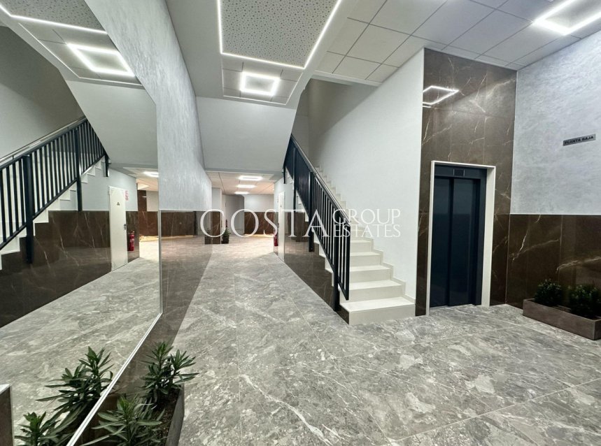 Revente - Apartments -
Alicante - Alicante Centro