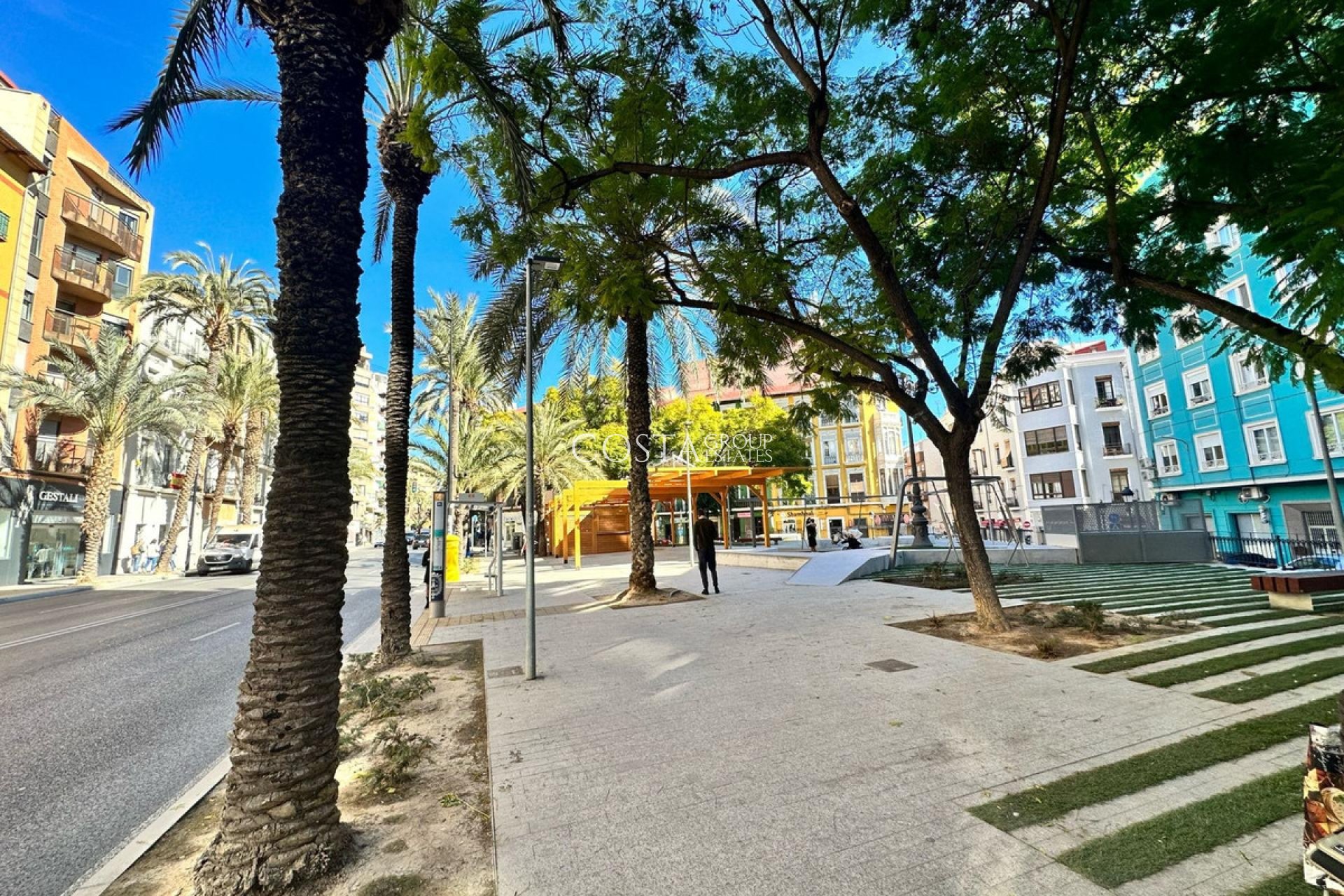 Revente - Apartments -
Alicante - Alicante Centro