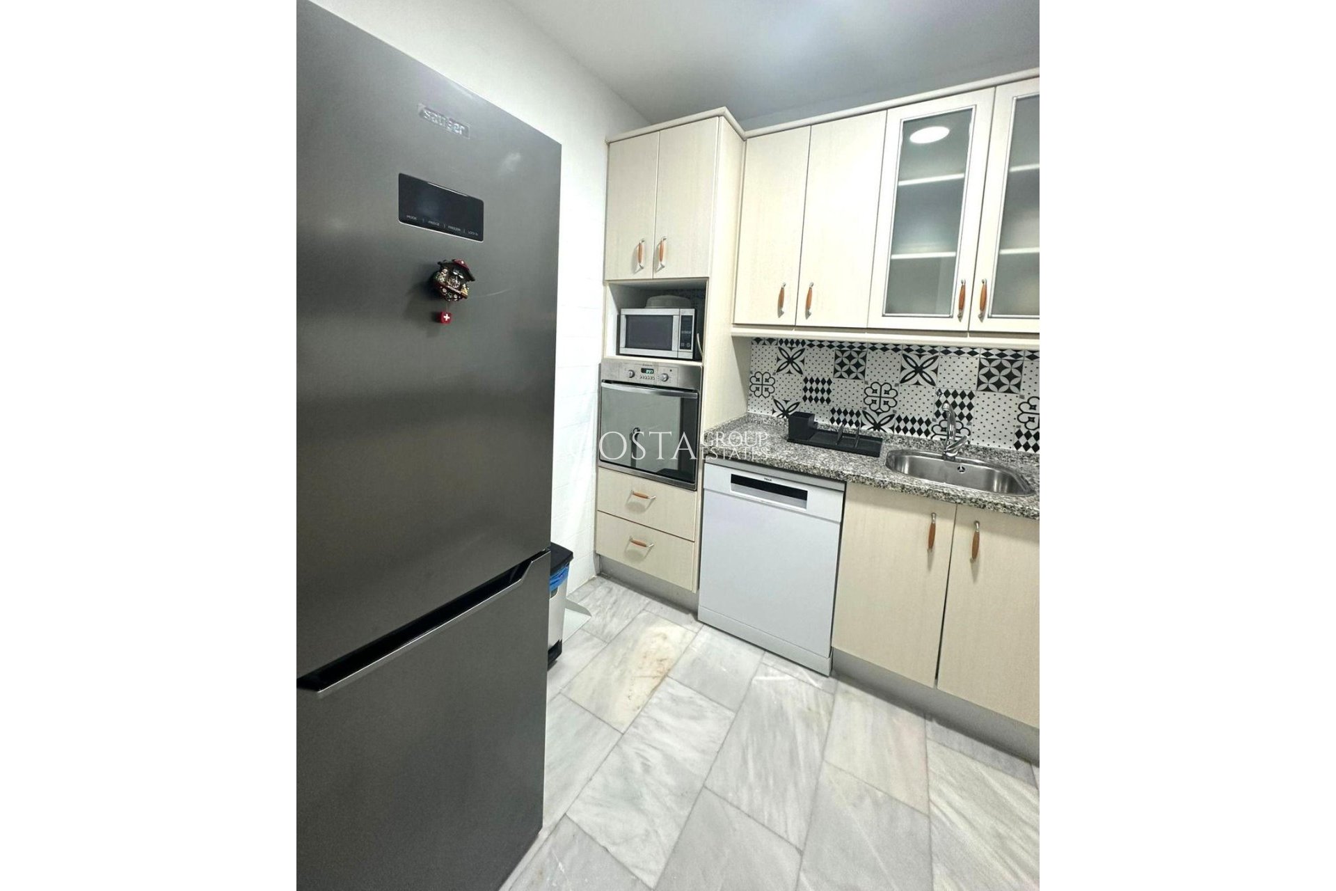 Revente - Apartments -
Alicante - Alicante Centro