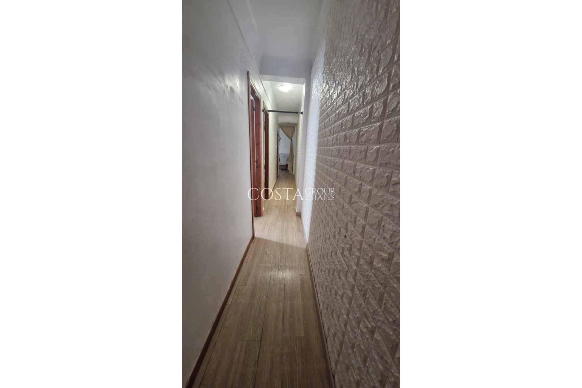 Revente - Apartments -
Alicante - Alicante Centro