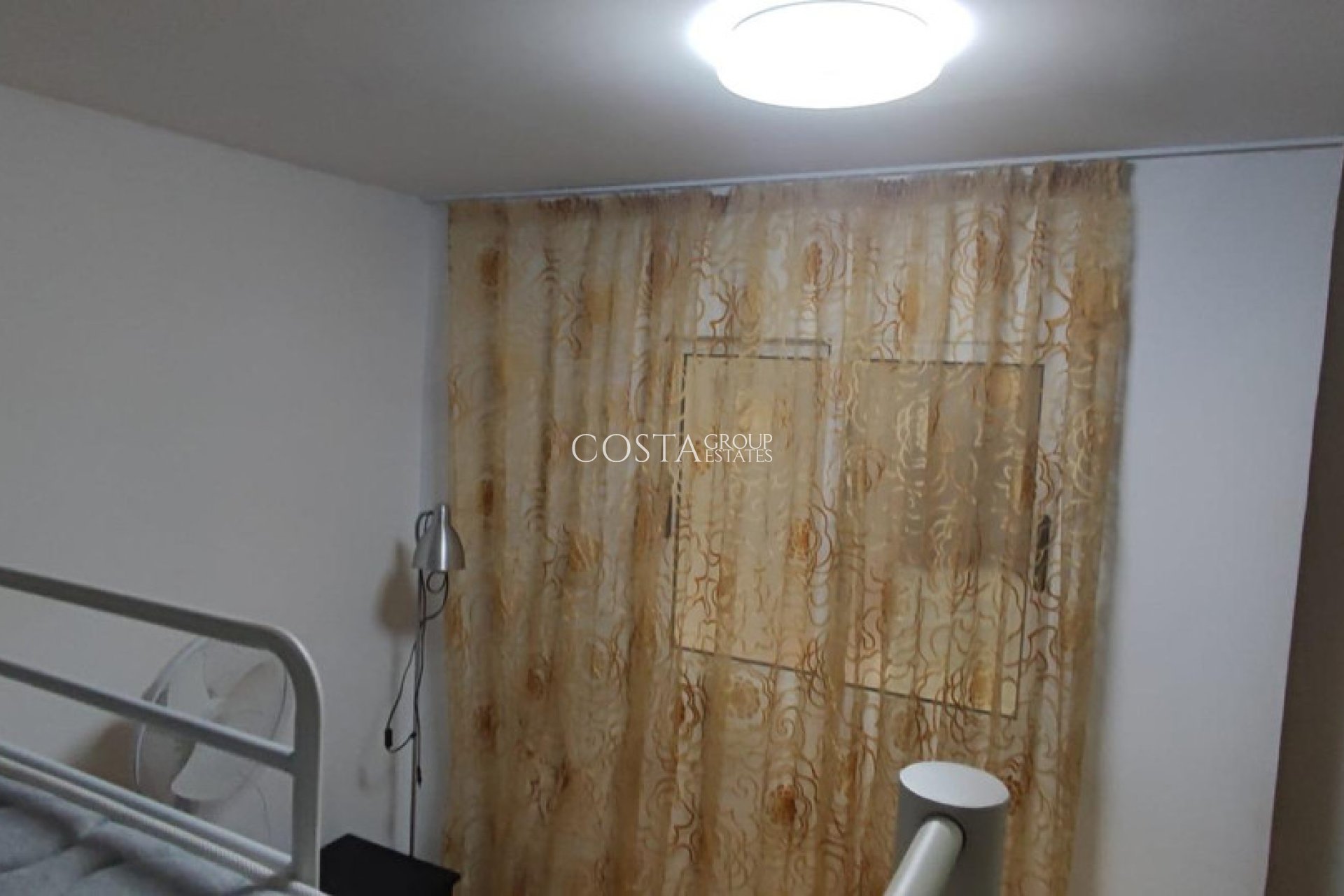 Revente - Apartments -
Alicante - Alicante Centro