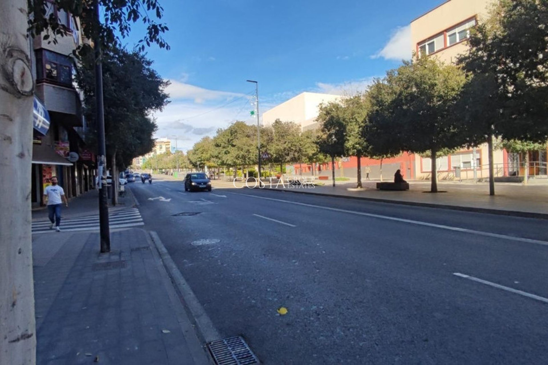 Revente - Apartments -
Alicante - Alicante Centro