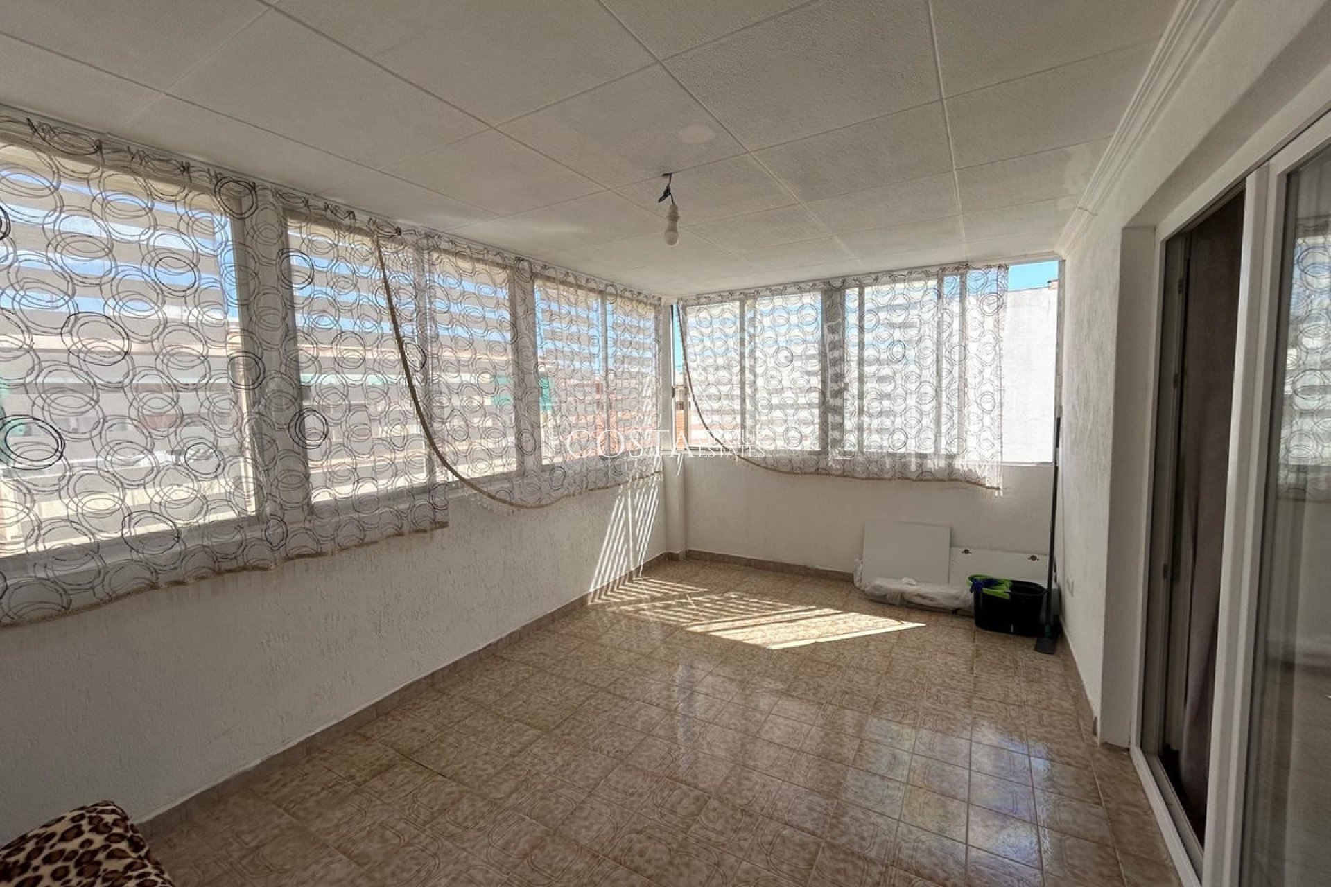 Revente - Apartments -
Alicante City - Alicante City Centro