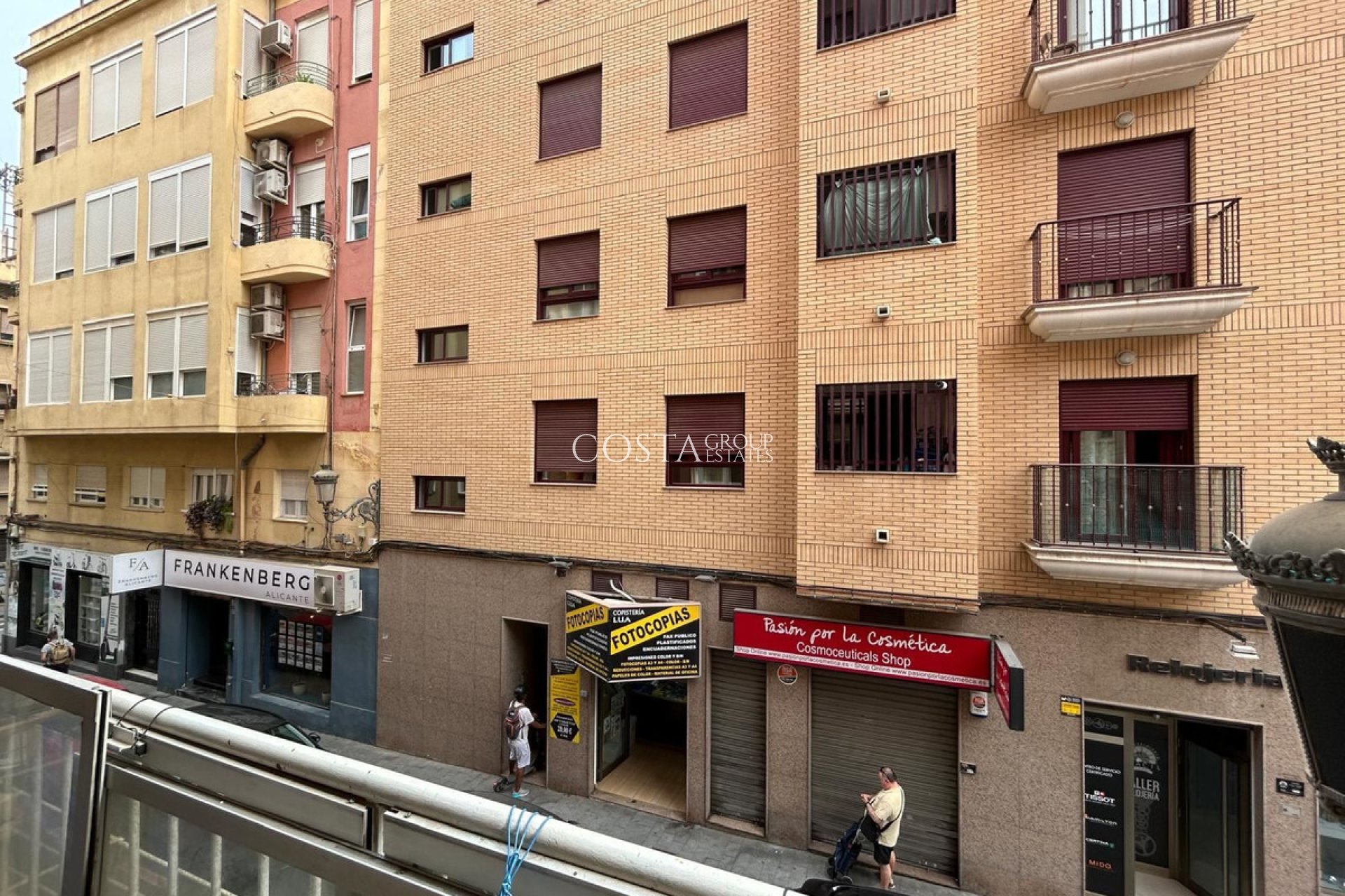 Revente - Apartments -
Alicante City - Alicante City Centro