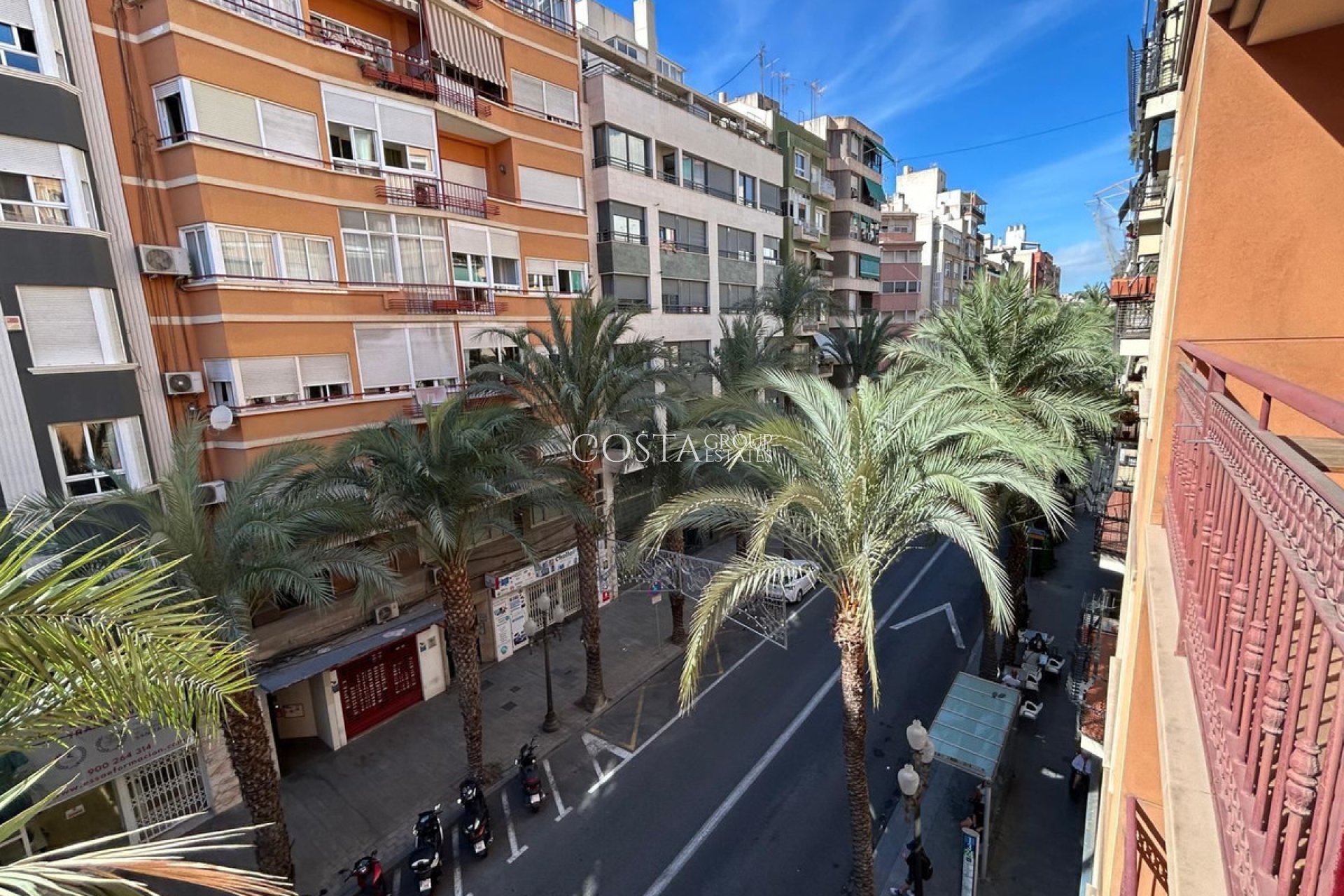 Revente - Apartments -
Alicante City - Alicante City Centro