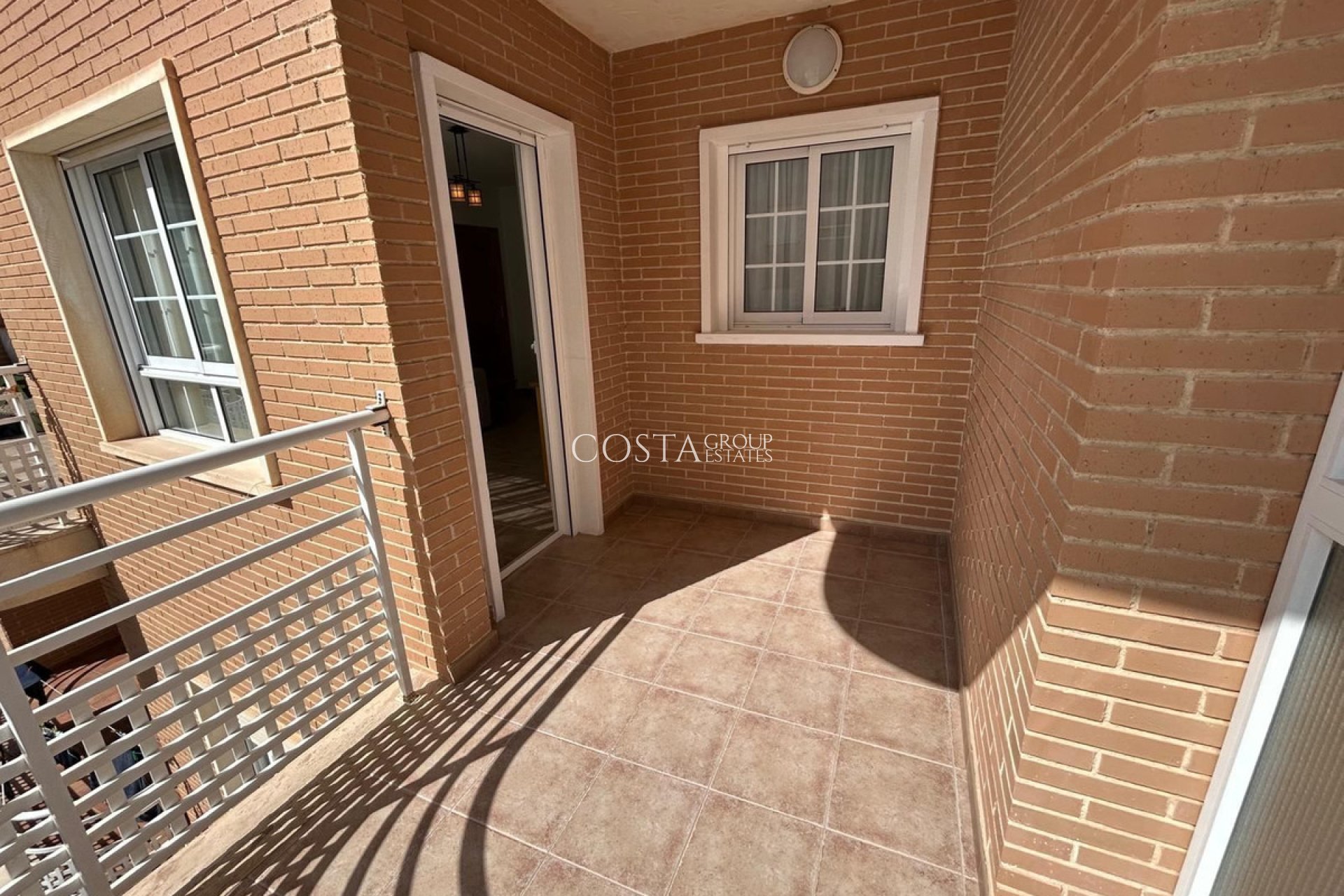 Revente - Apartments -
Guardamar del Segura - El Moncayo