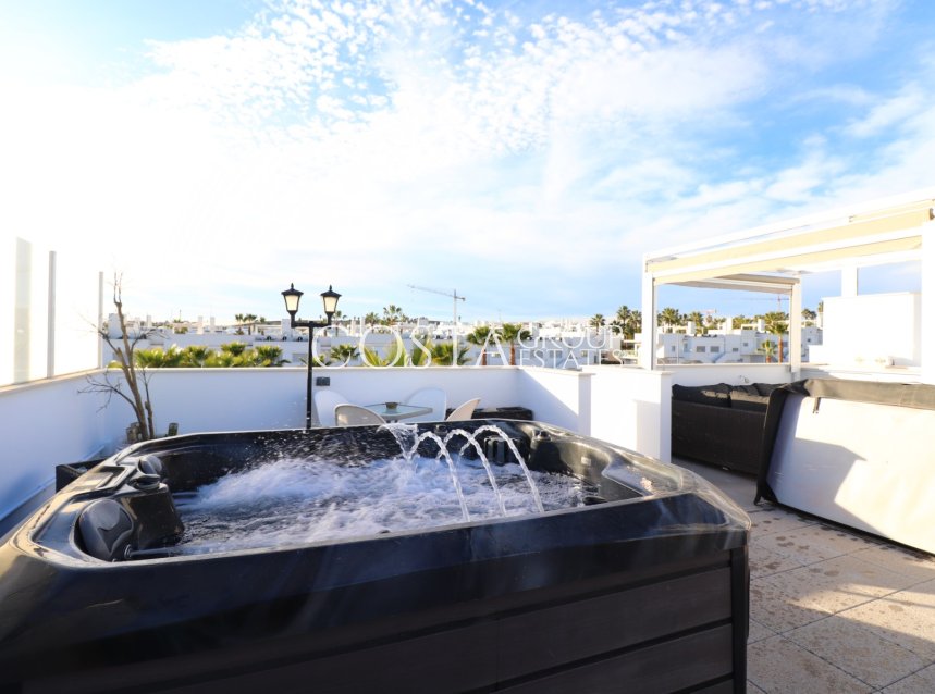 Revente - Apartments -
Los Montesinos - Entre Naranjos