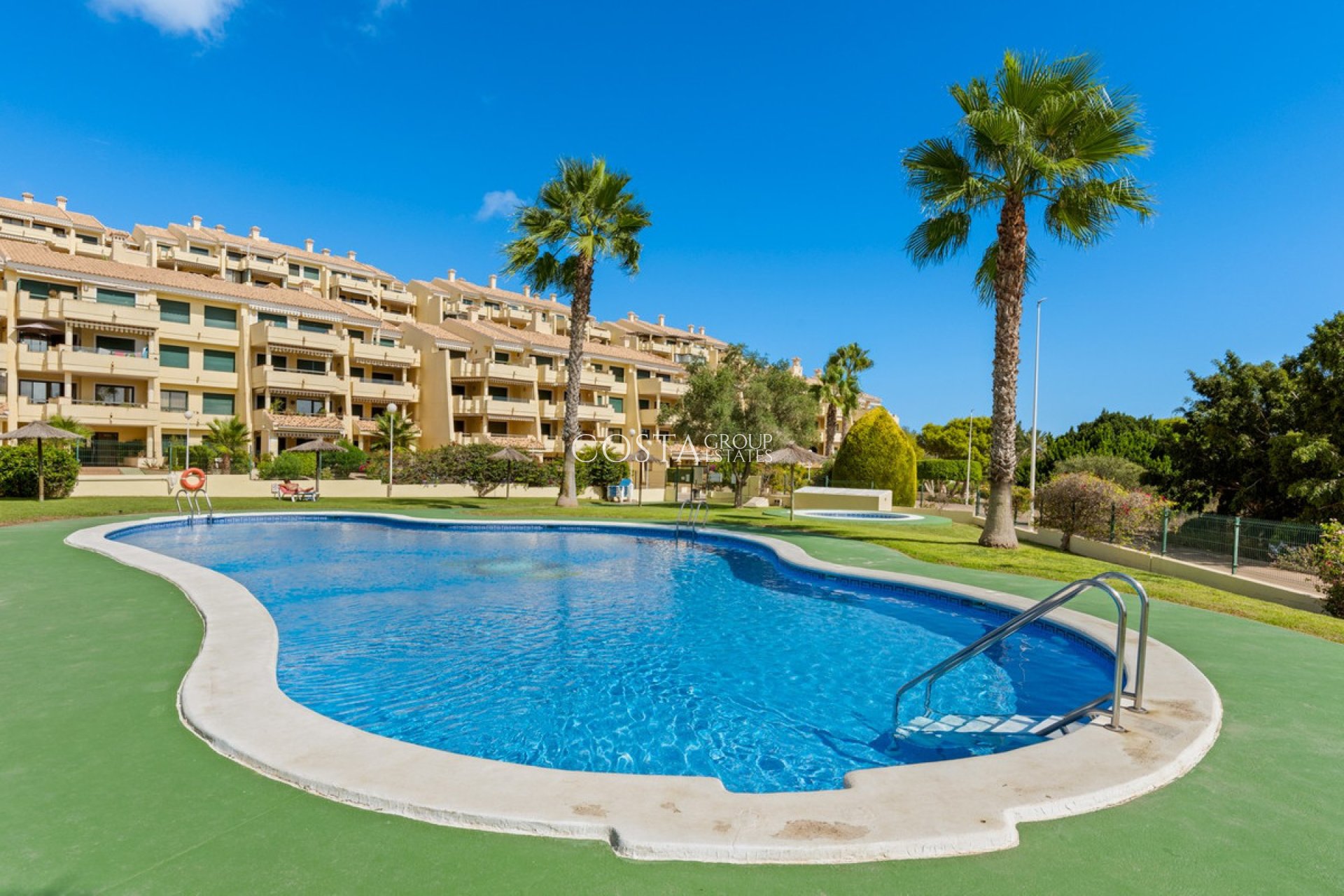 Revente - Apartments -
Orihuela Costa - Campoamor