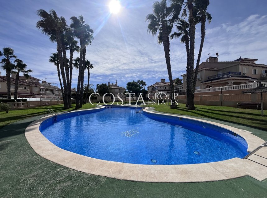Revente - Apartments -
Orihuela Costa - La Zenia