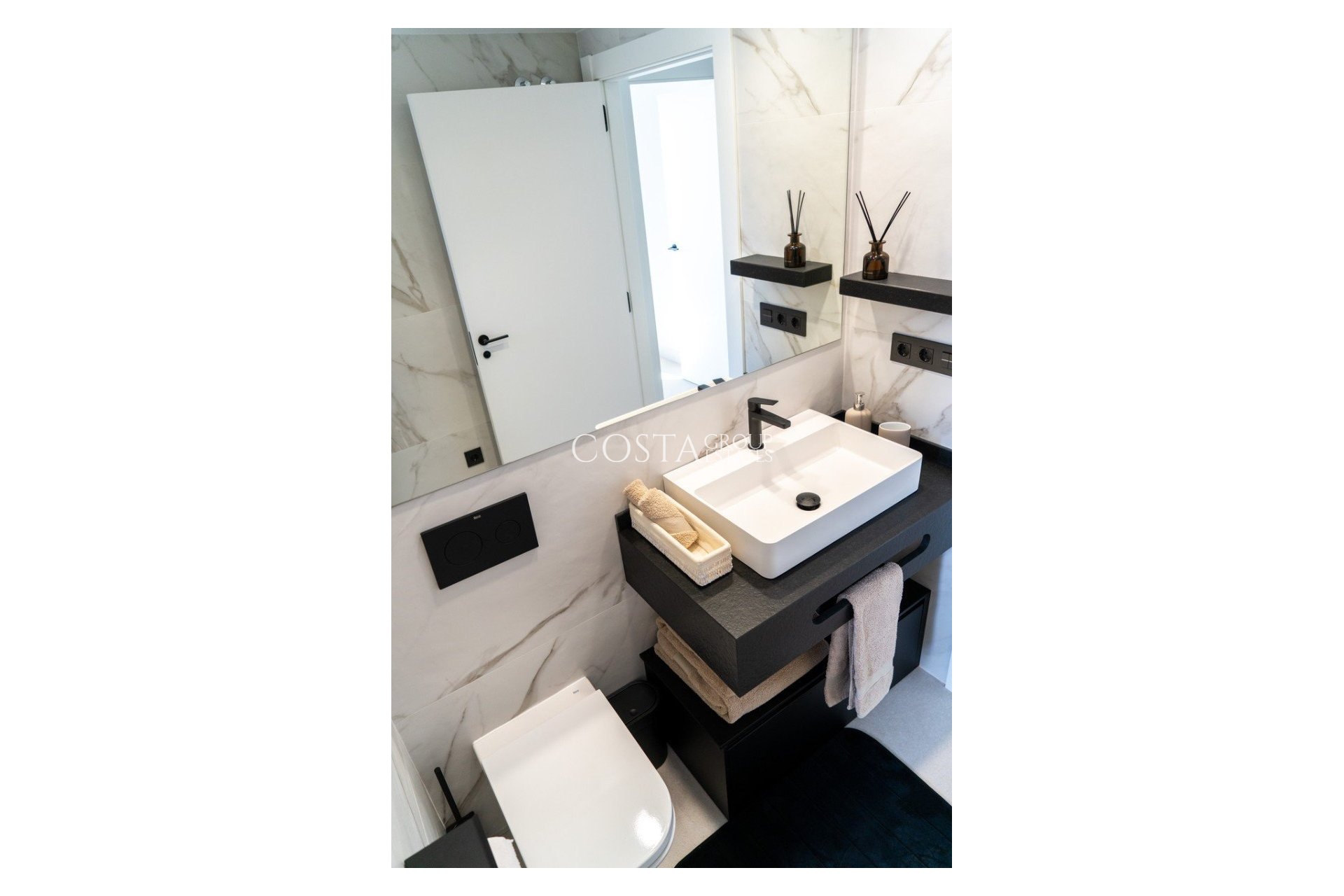 Revente - Apartments -
Orihuela Costa - La Zenia