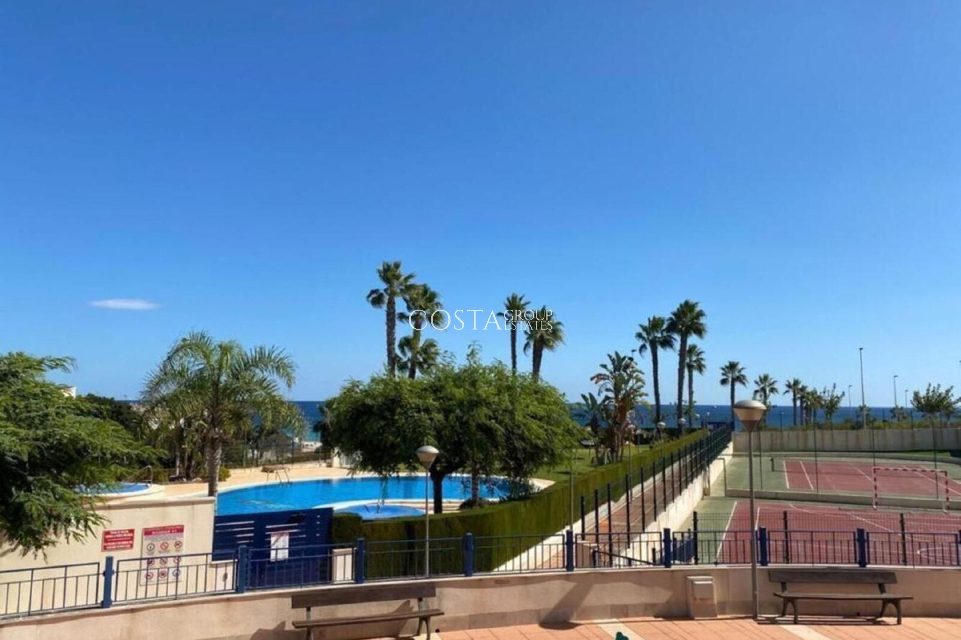 Revente - Apartments -
Orihuela Costa - Mil Palmeras